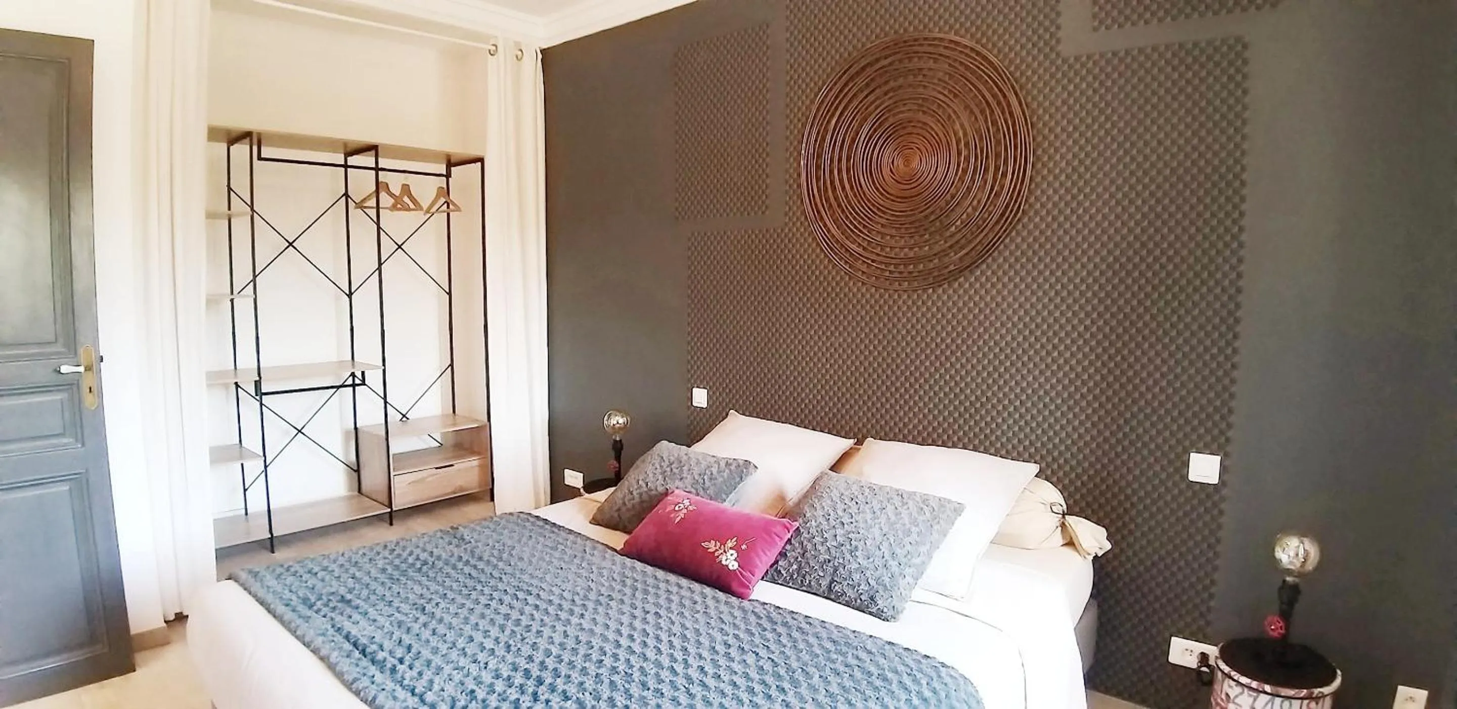 Bedroom, Bed in Dream House & Spa Bandol - Céline et Olivier