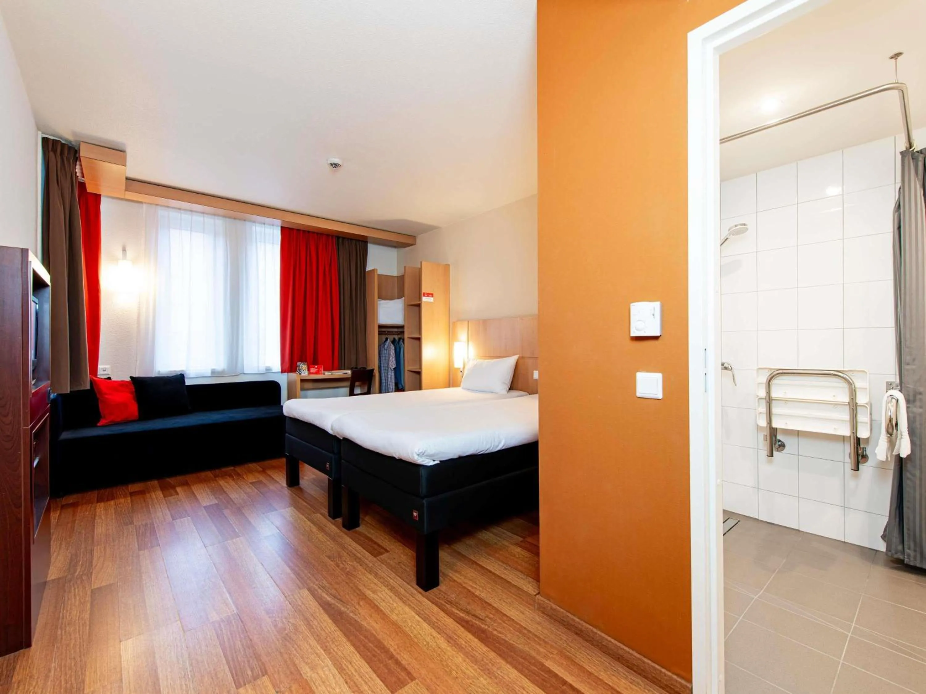 Bedroom, Bed in Ibis Kraków Stare Miasto