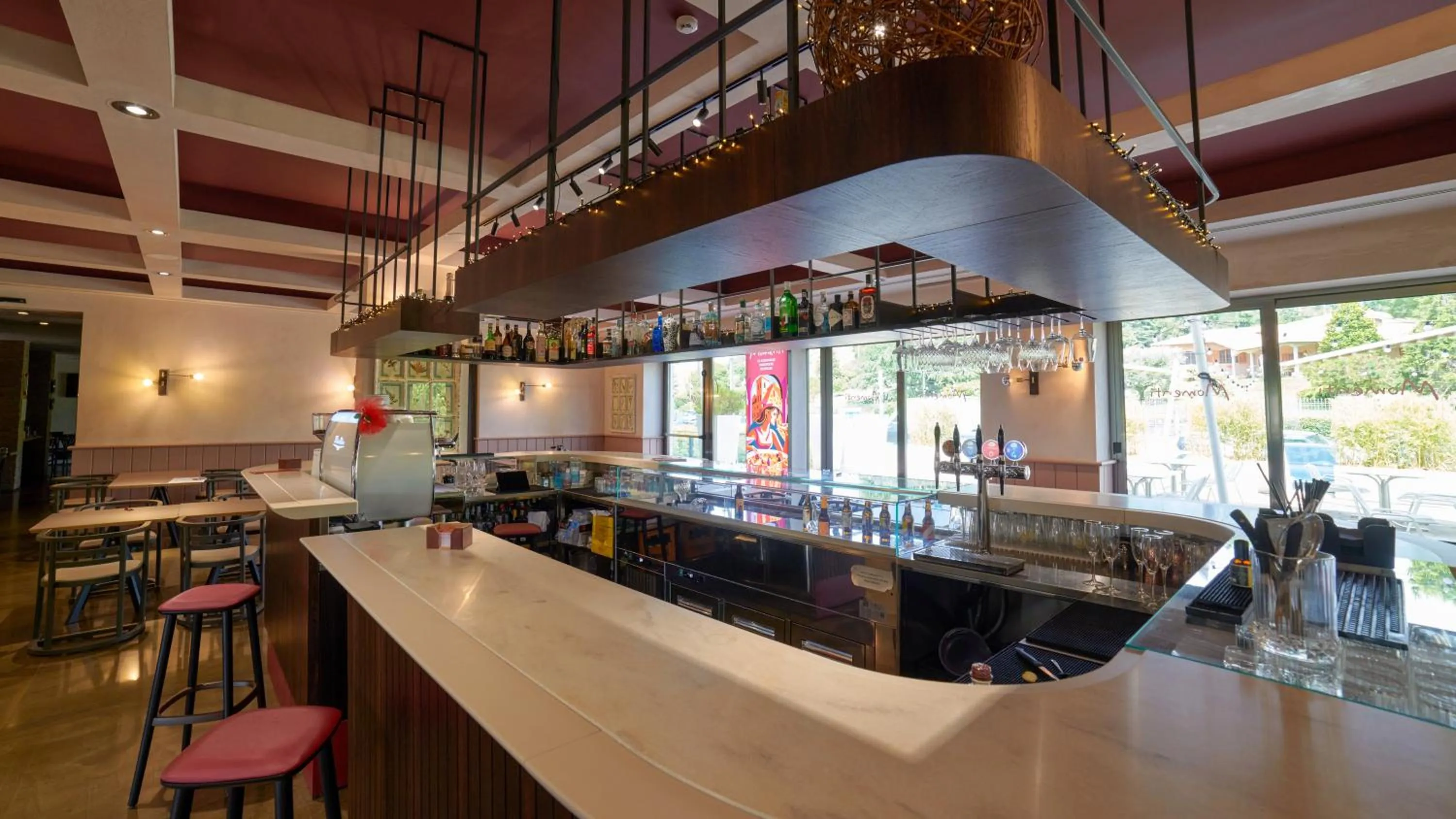 Restaurant/places to eat in San Paolo Hotel