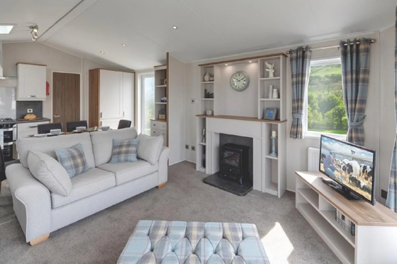 Seating area in Newperran Holiday Resort