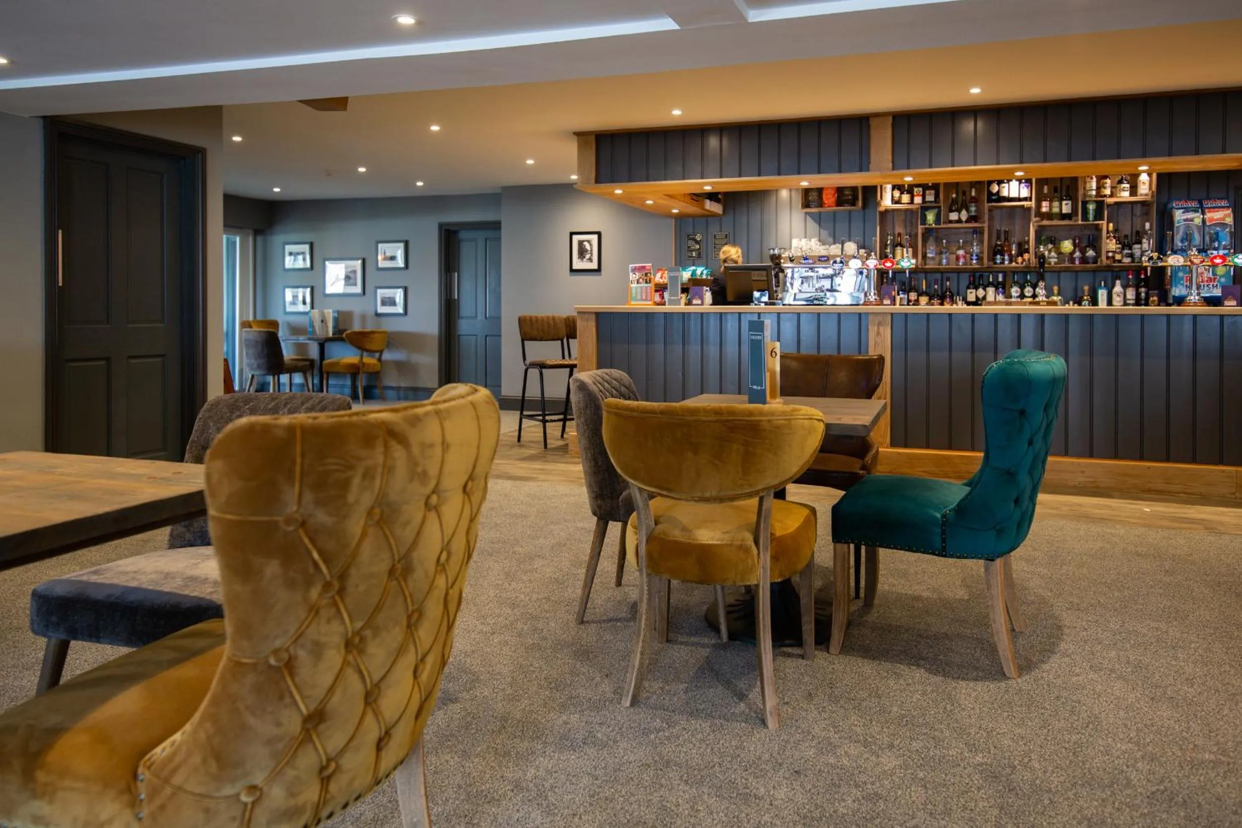 Lounge or bar in Newperran Holiday Resort
