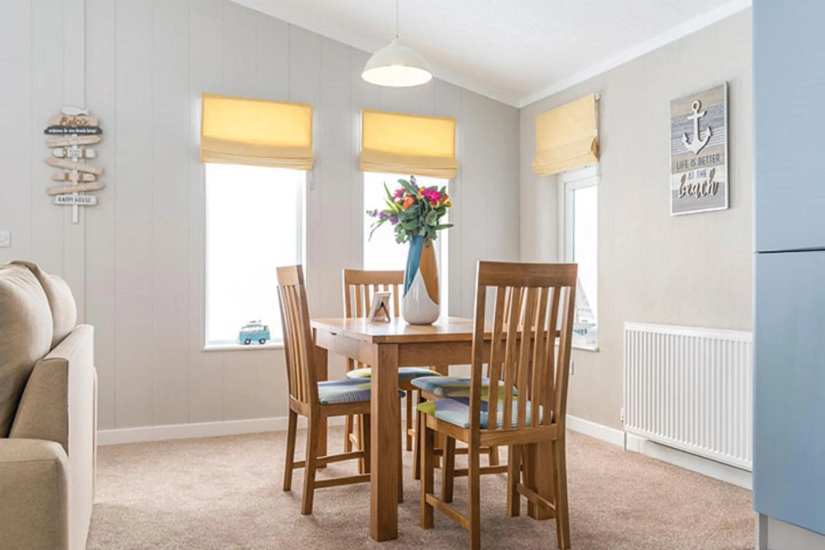 Dining area in Newperran Holiday Resort
