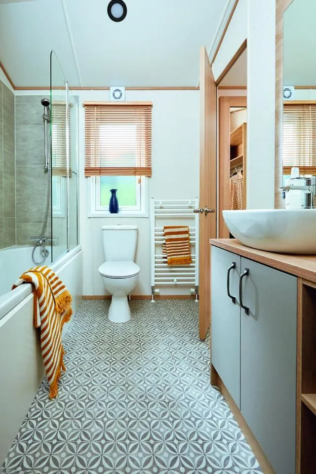 Bathroom in Newperran Holiday Resort