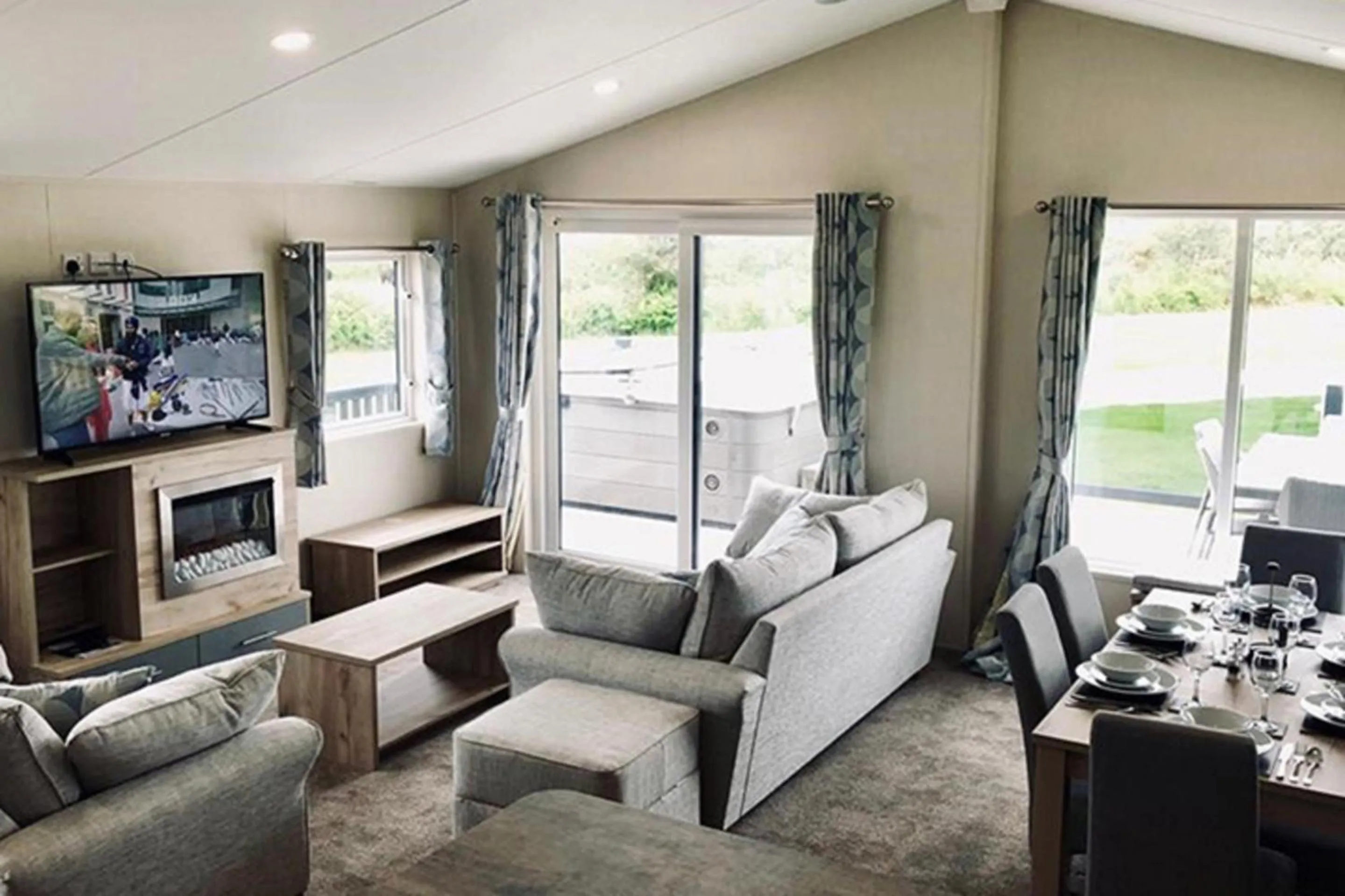 Living room in Newperran Holiday Resort