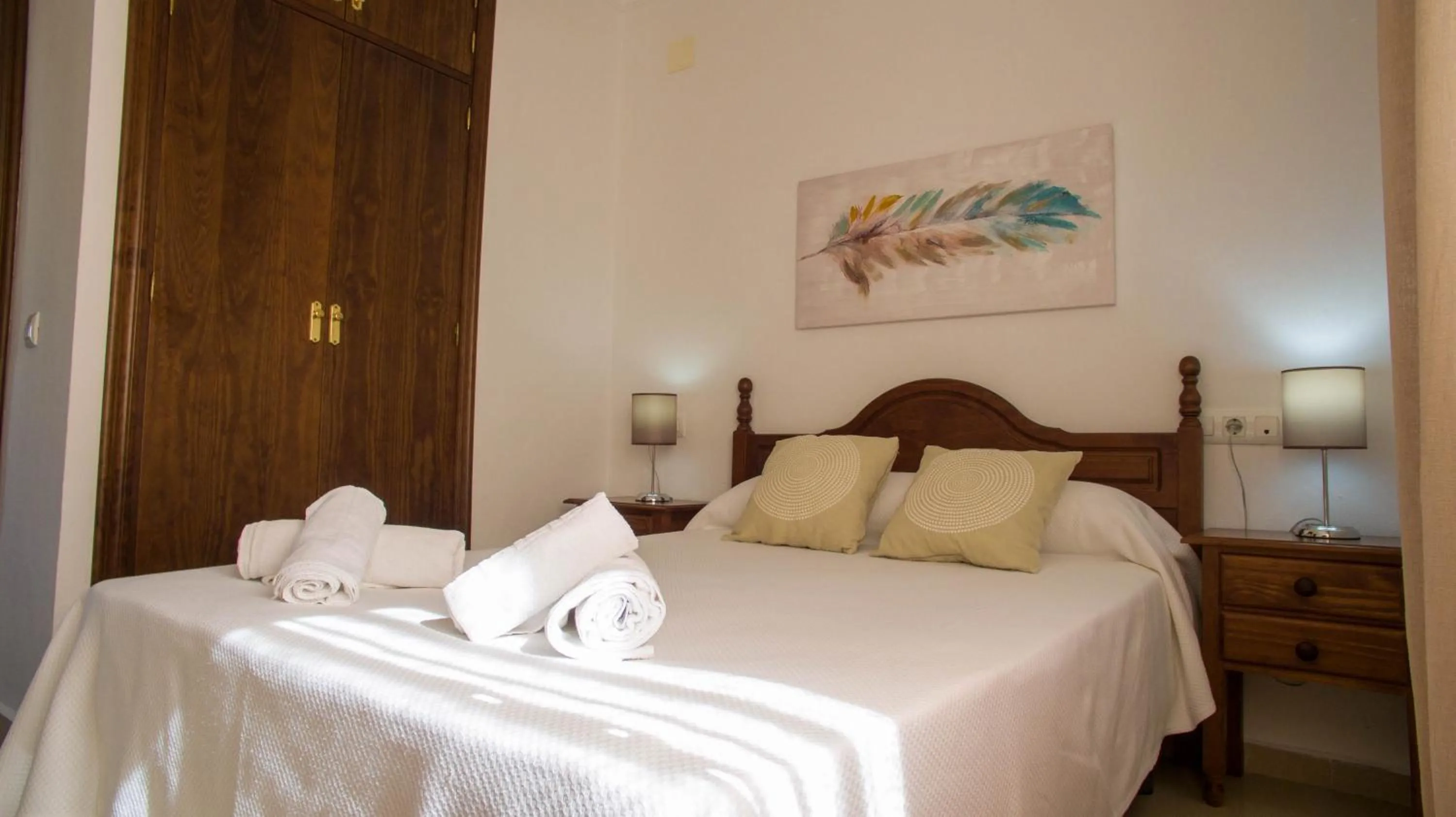 Bed in Apartamentos Conil Alquila