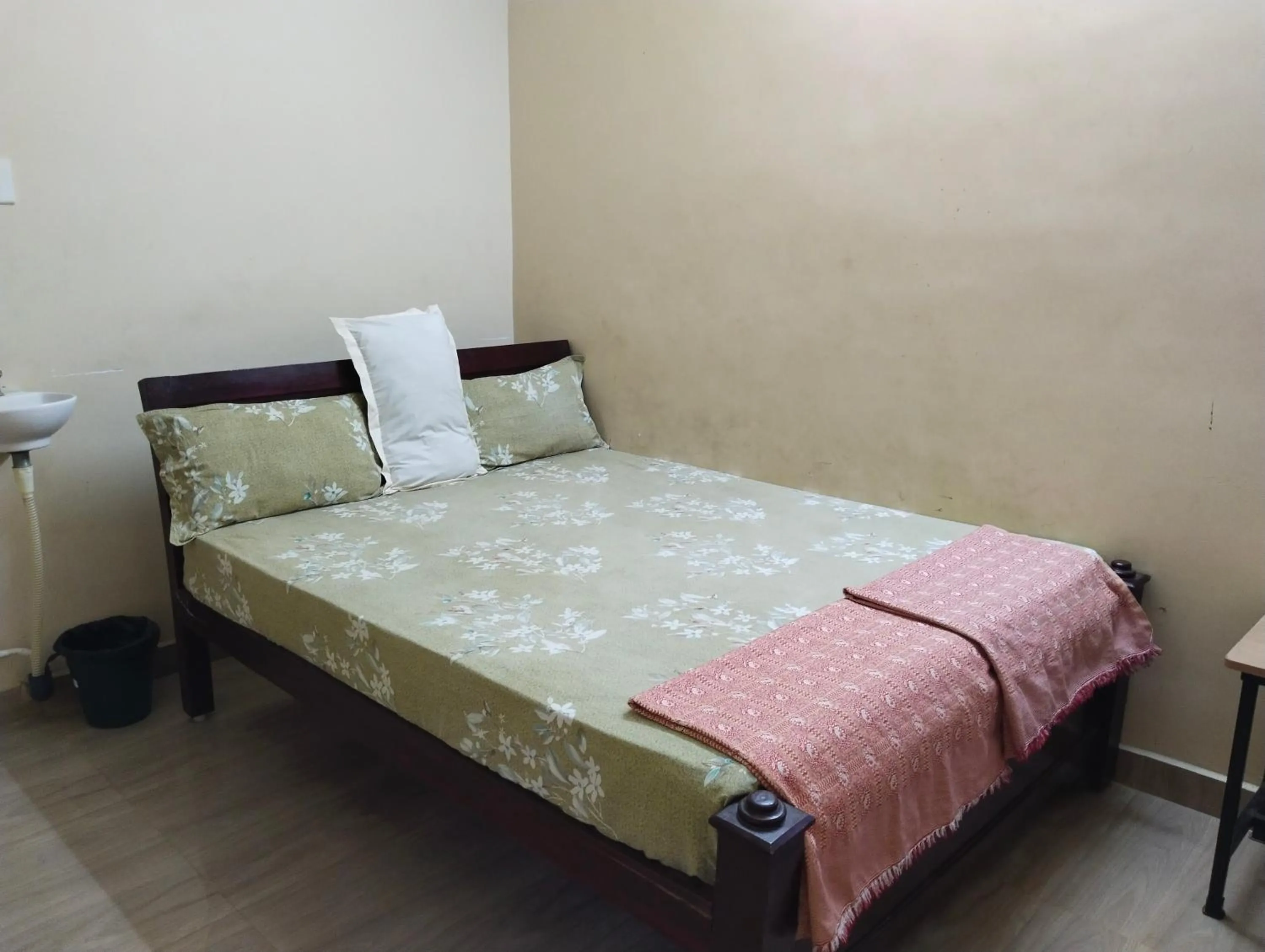 Selvalakshmi Restaurant and Lodge