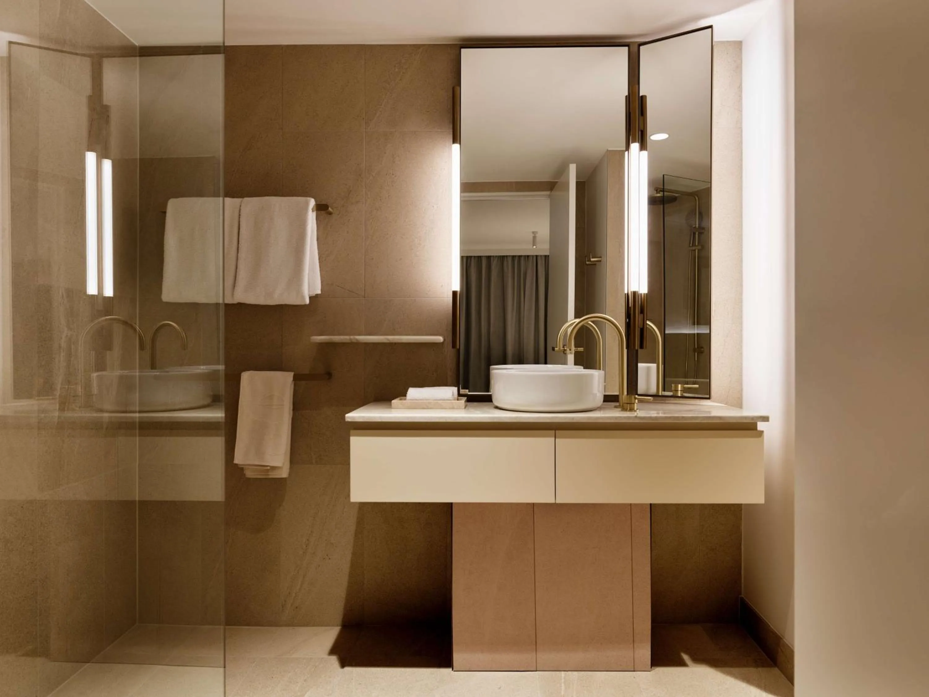 Bathroom in Adina Apartment Hotel Sydney Town Hall