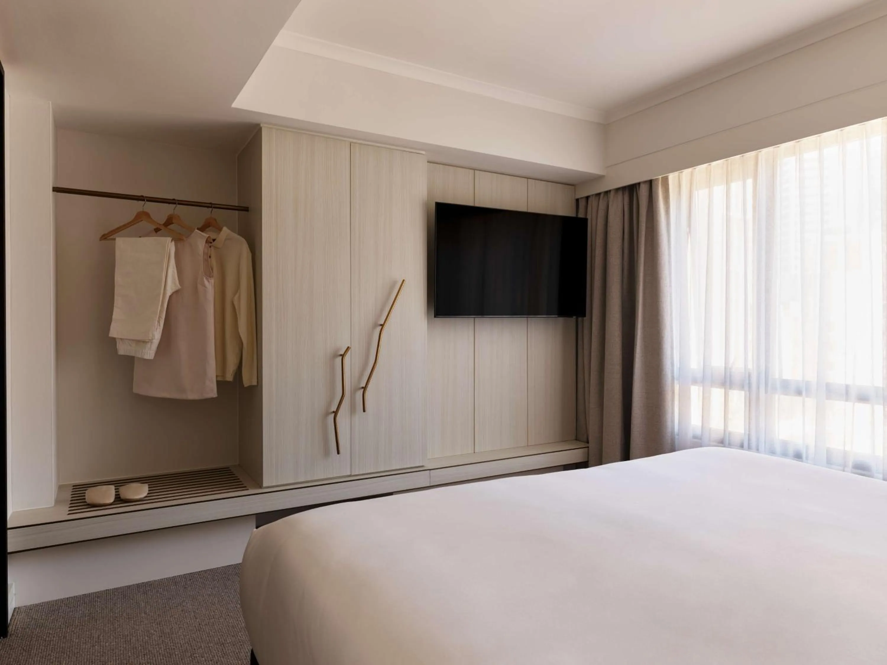 Bedroom, Bed in Adina Apartment Hotel Sydney Town Hall