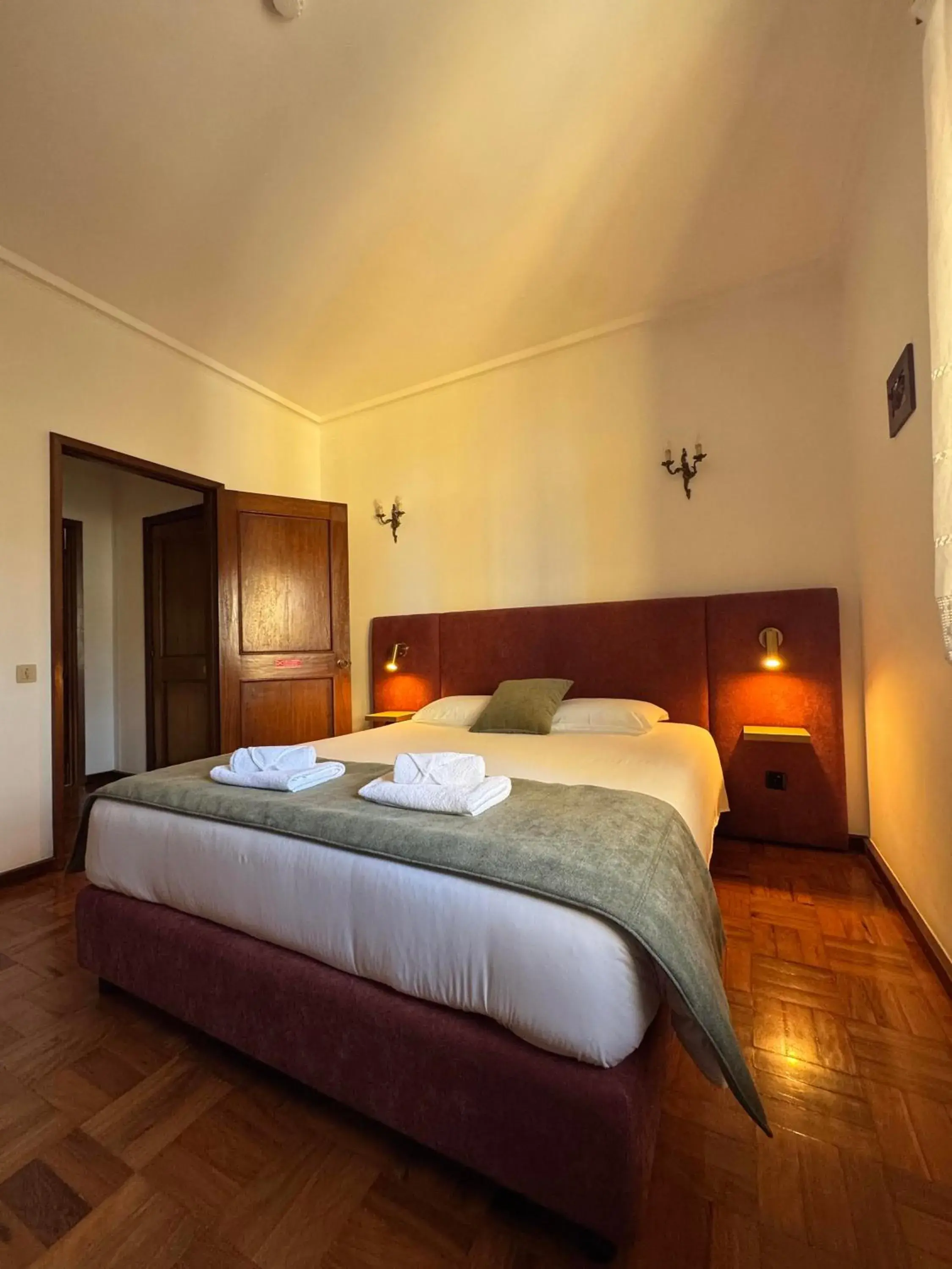 Deluxe Suite with River View in Casa do Ribeirinho Deluxe Suite with River View in Casa do Ribeirinho