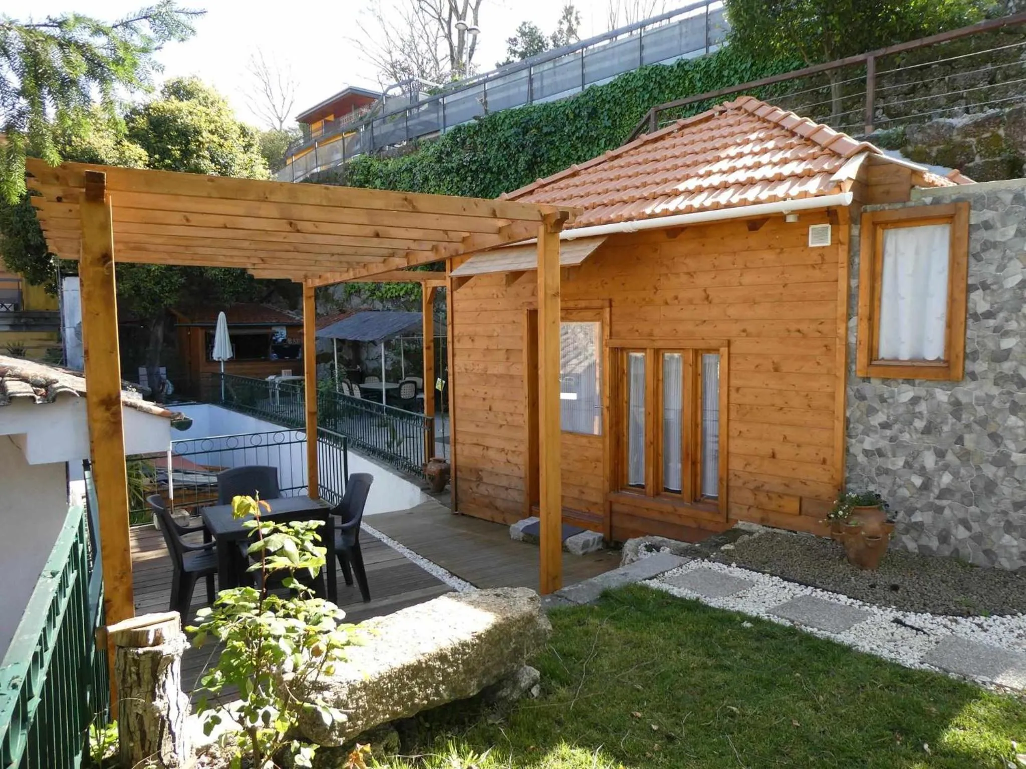 Bungalow with Garden View in Casa do Ribeirinho
