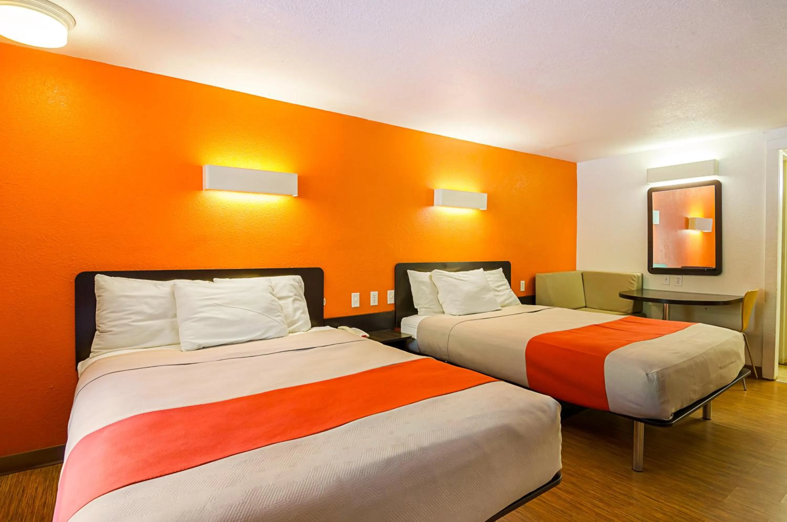 Bedroom in Rodeway Inn