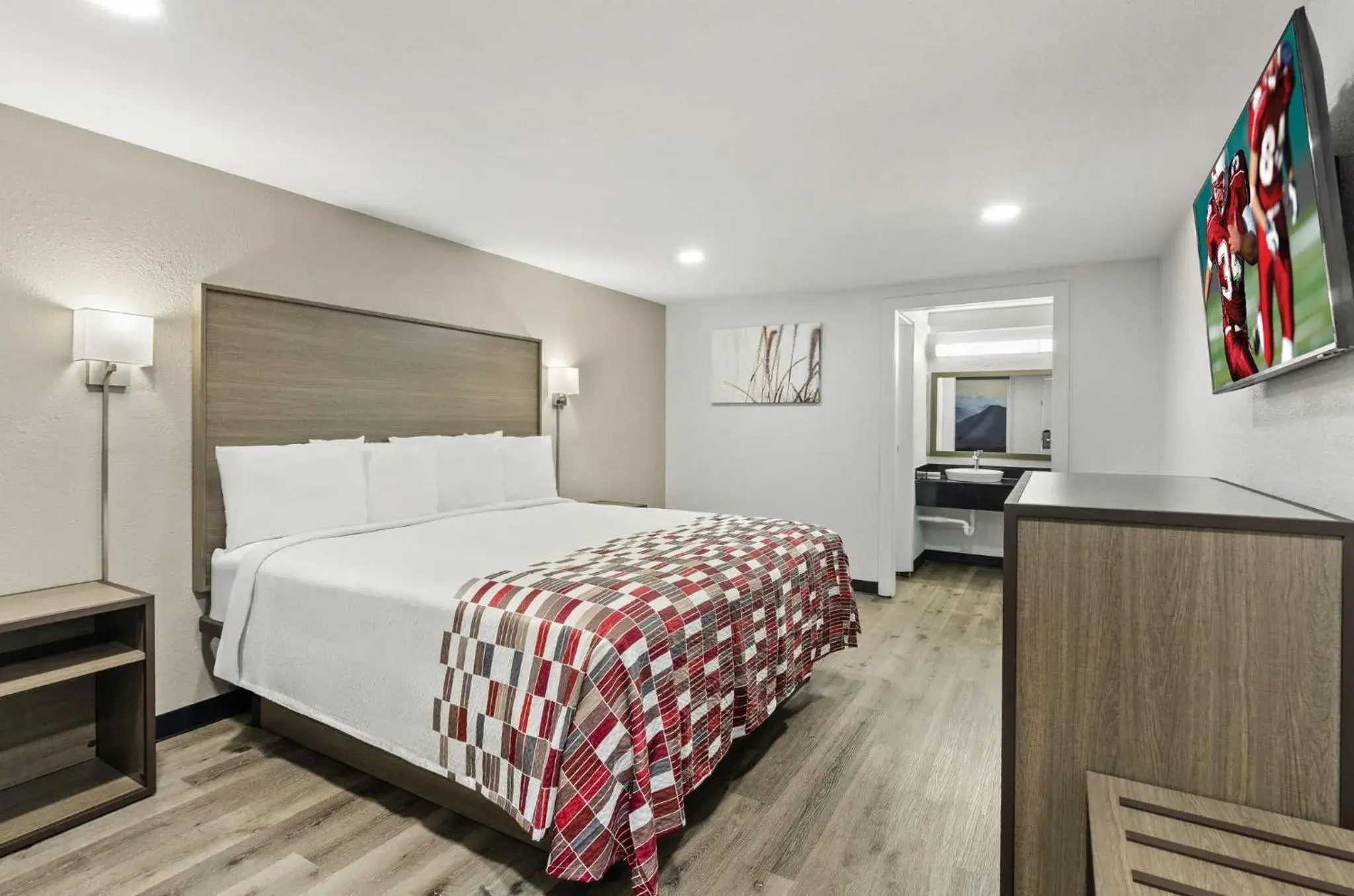 Bedroom, Bed in Red Roof Inn Wytheville Bedroom, Bed in Red Roof Inn Wytheville