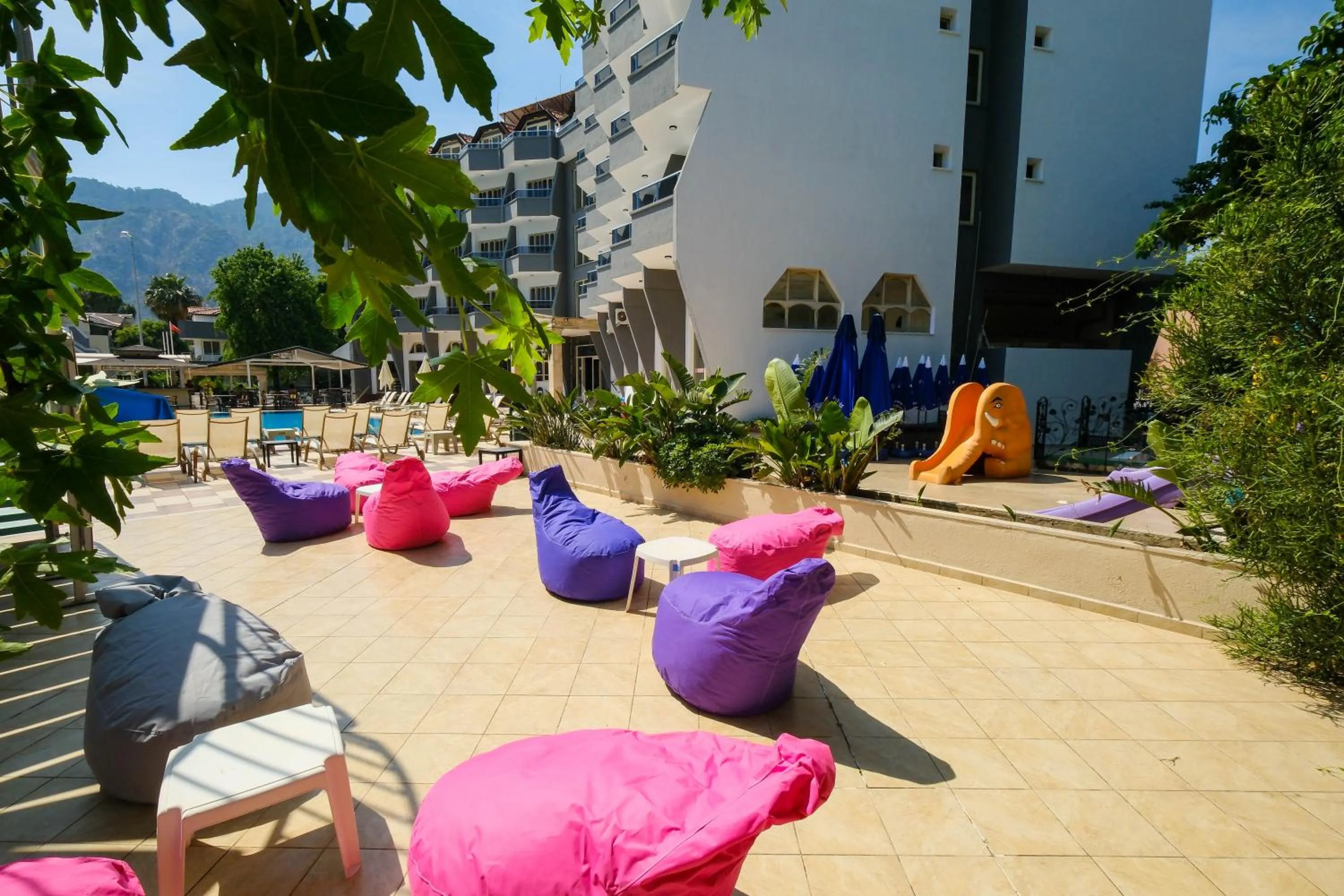 Patio in Club Selen icmeler