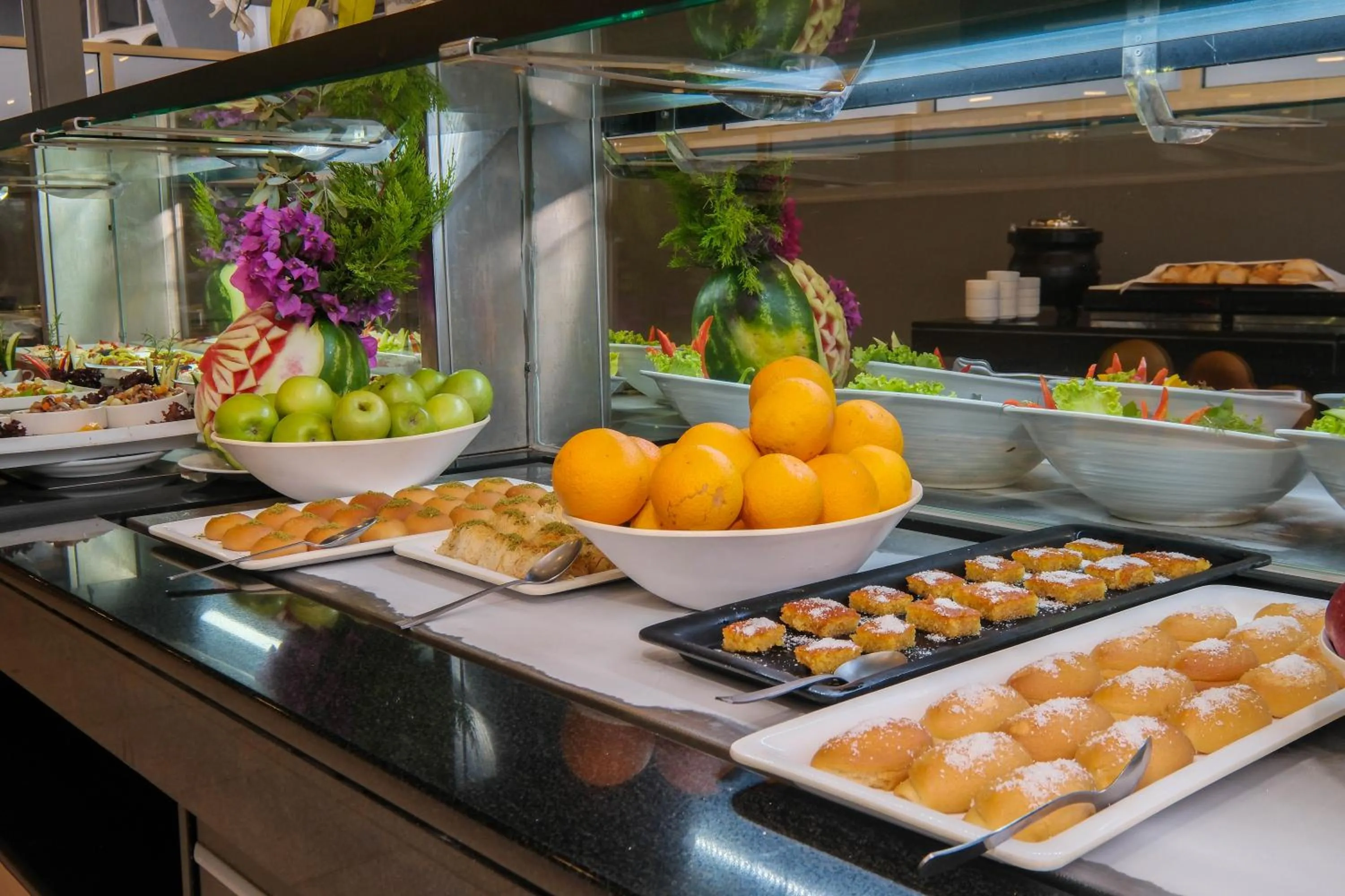 Food and drinks in Club Selen icmeler