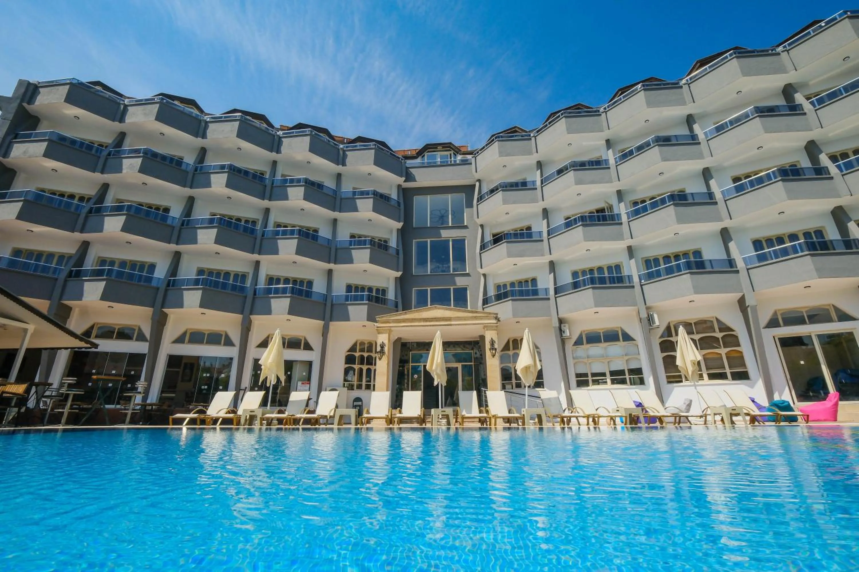 Property building in Club Selen icmeler