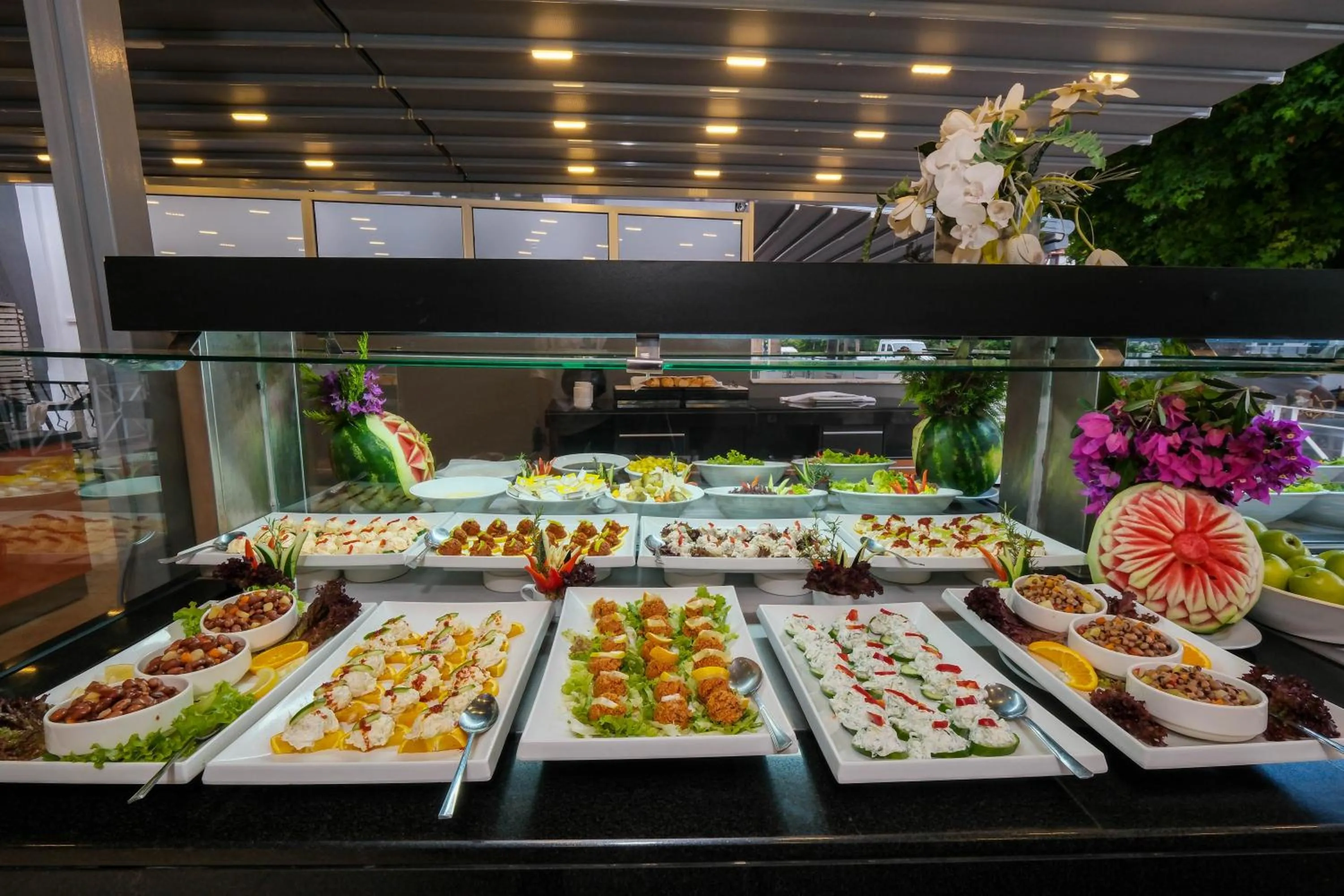 Food and drinks in Club Selen icmeler