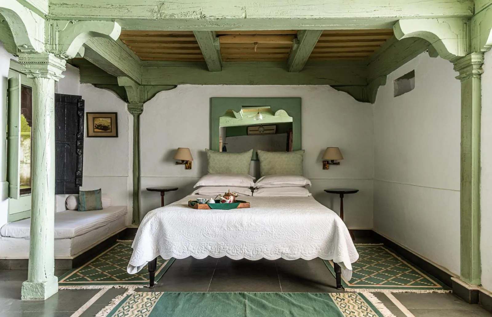 Bed in Ahilya Fort
