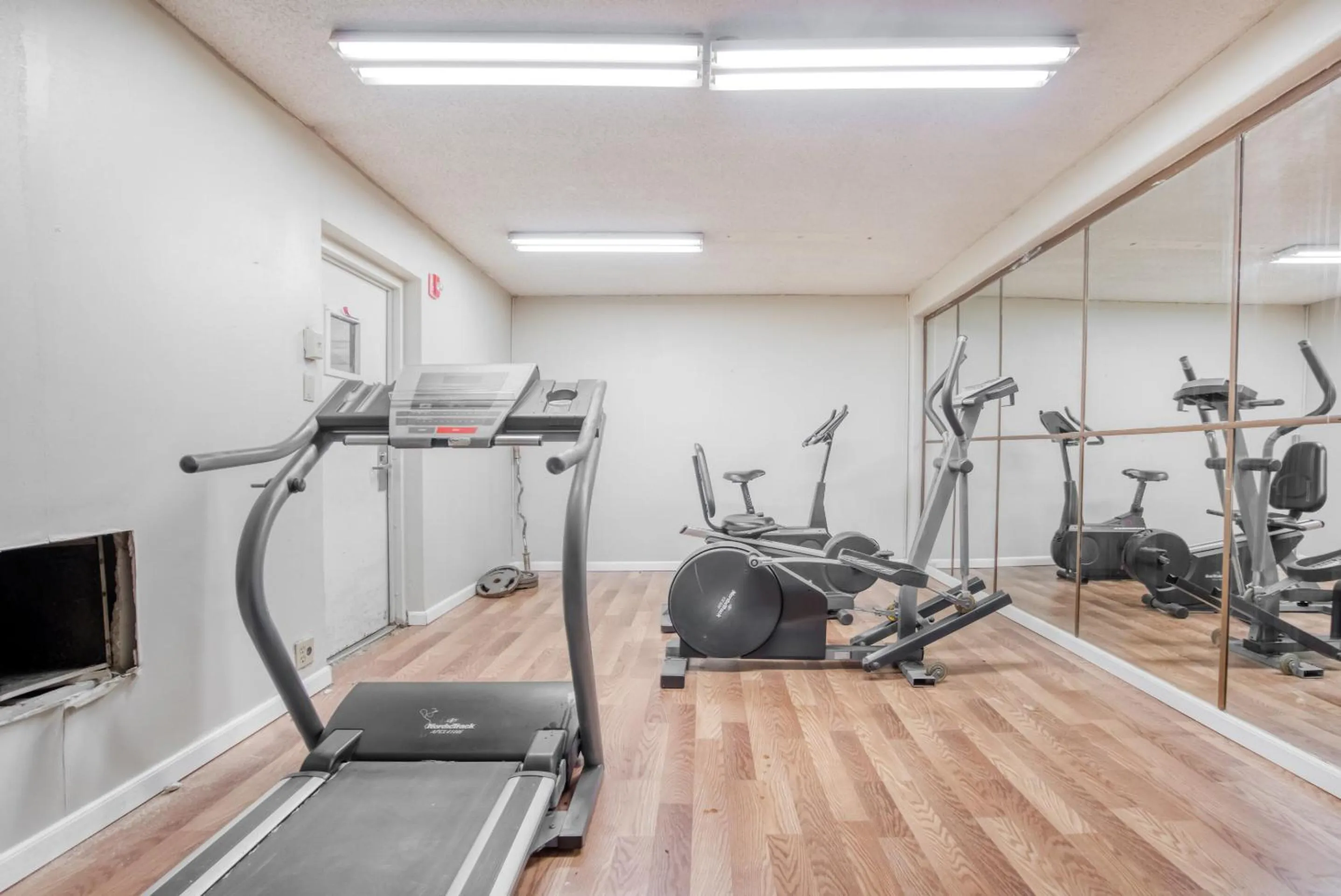 Fitness centre/facilities in OYO Hotel Brownwood Hwy 67