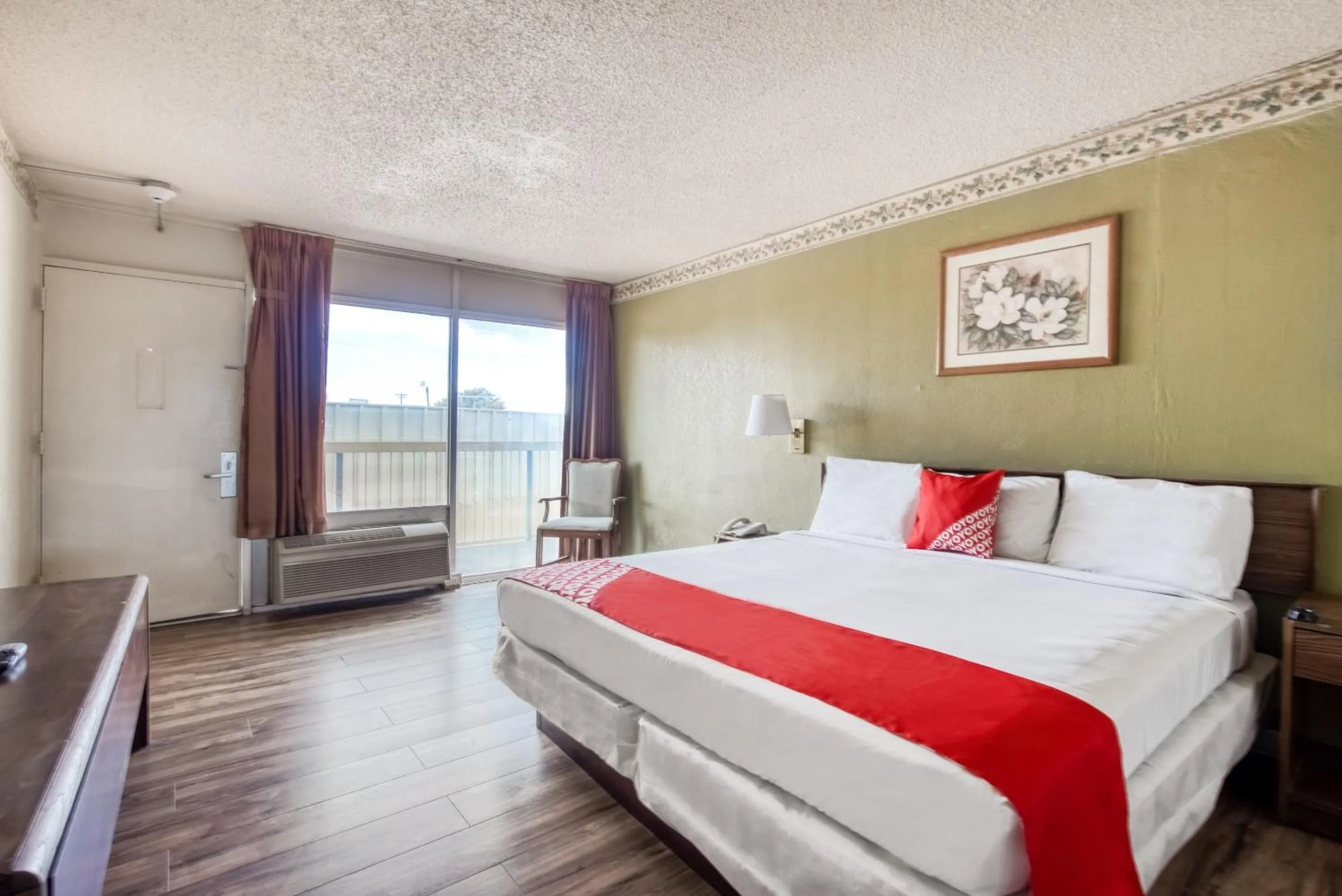 Bedroom in OYO Hotel Brownwood Hwy 67