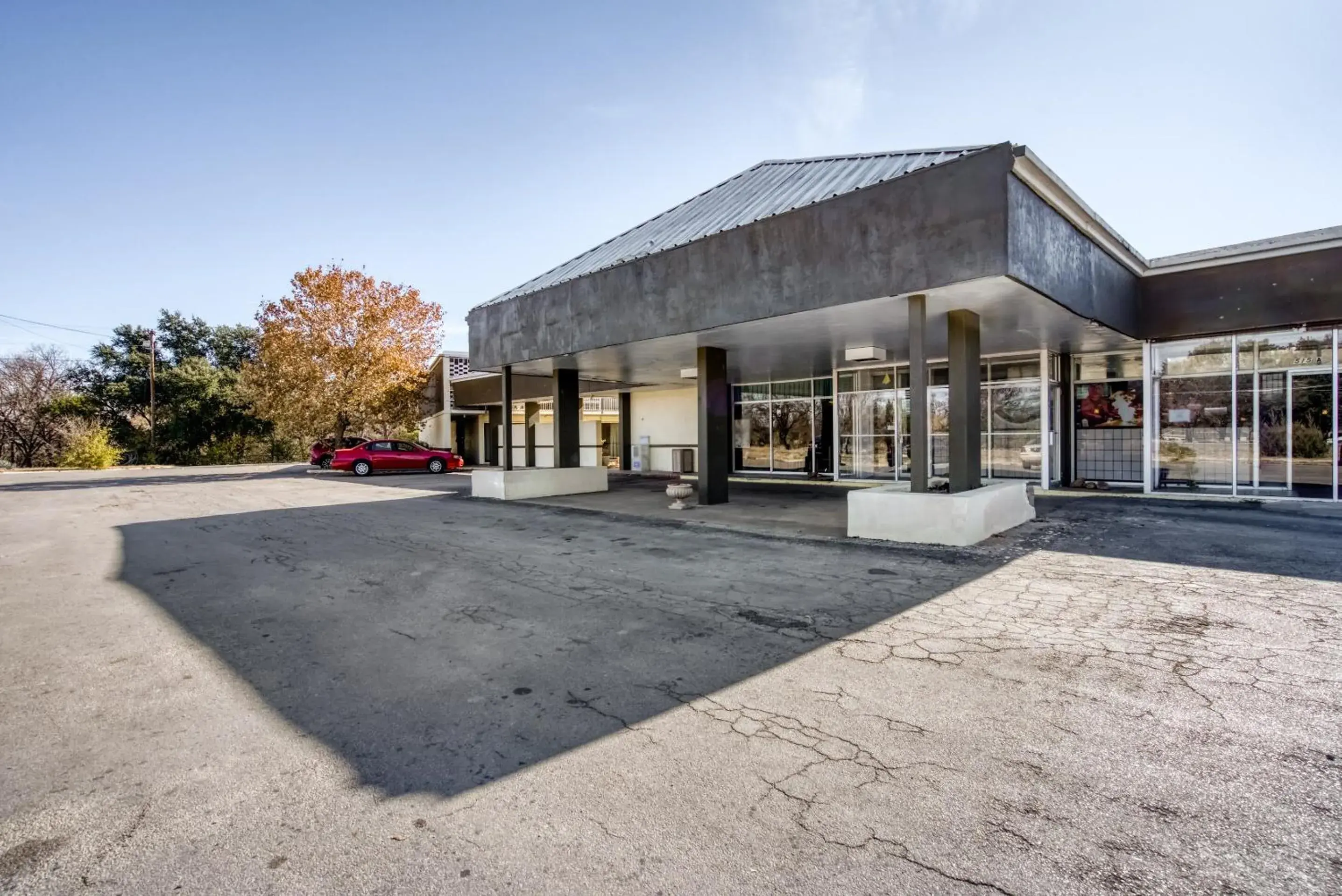 Facade/entrance in OYO Hotel Brownwood Hwy 67 Facade/entrance in OYO Hotel Brownwood Hwy 67