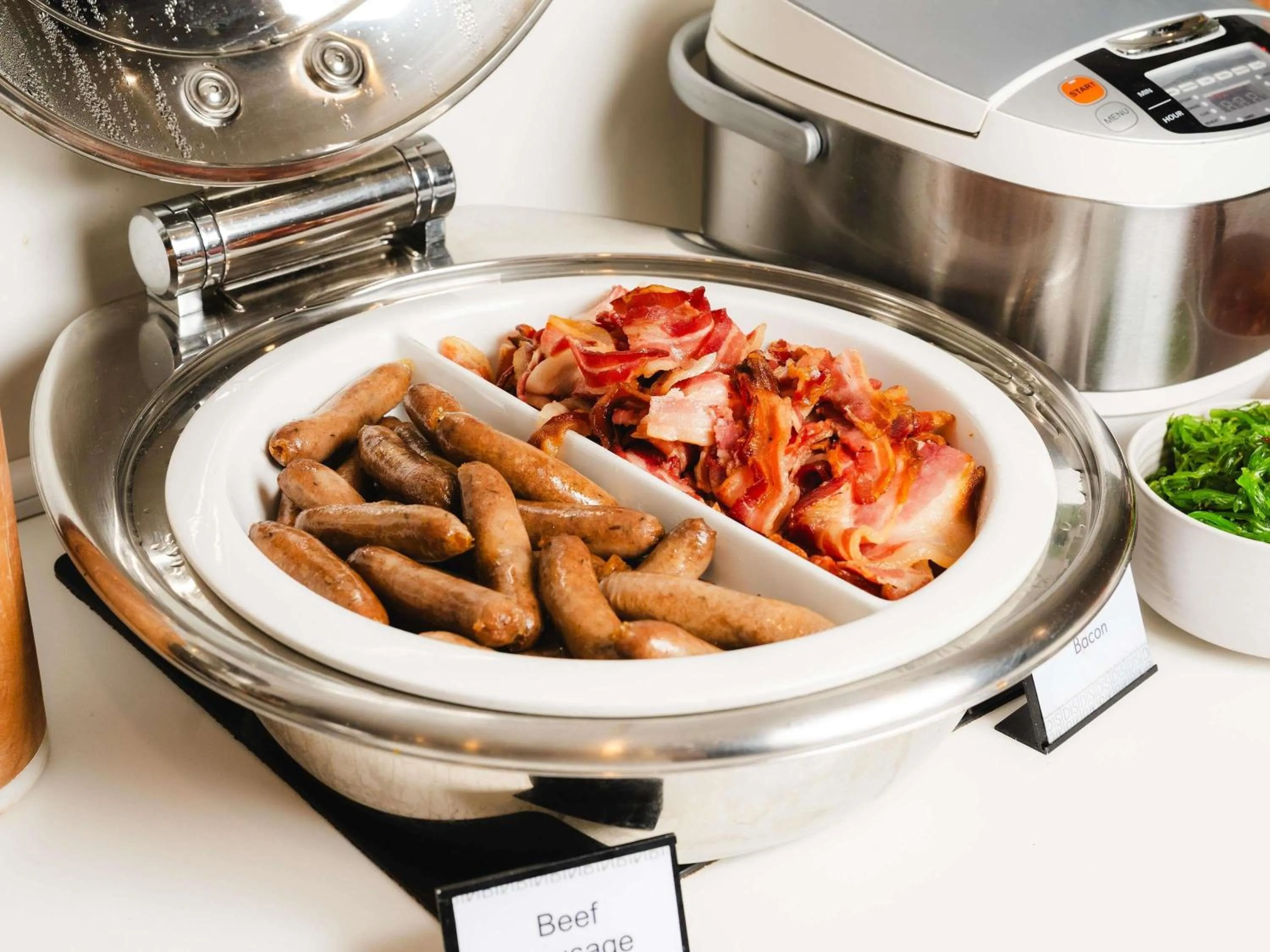 Breakfast in Mercure Sydney Macquarie Park