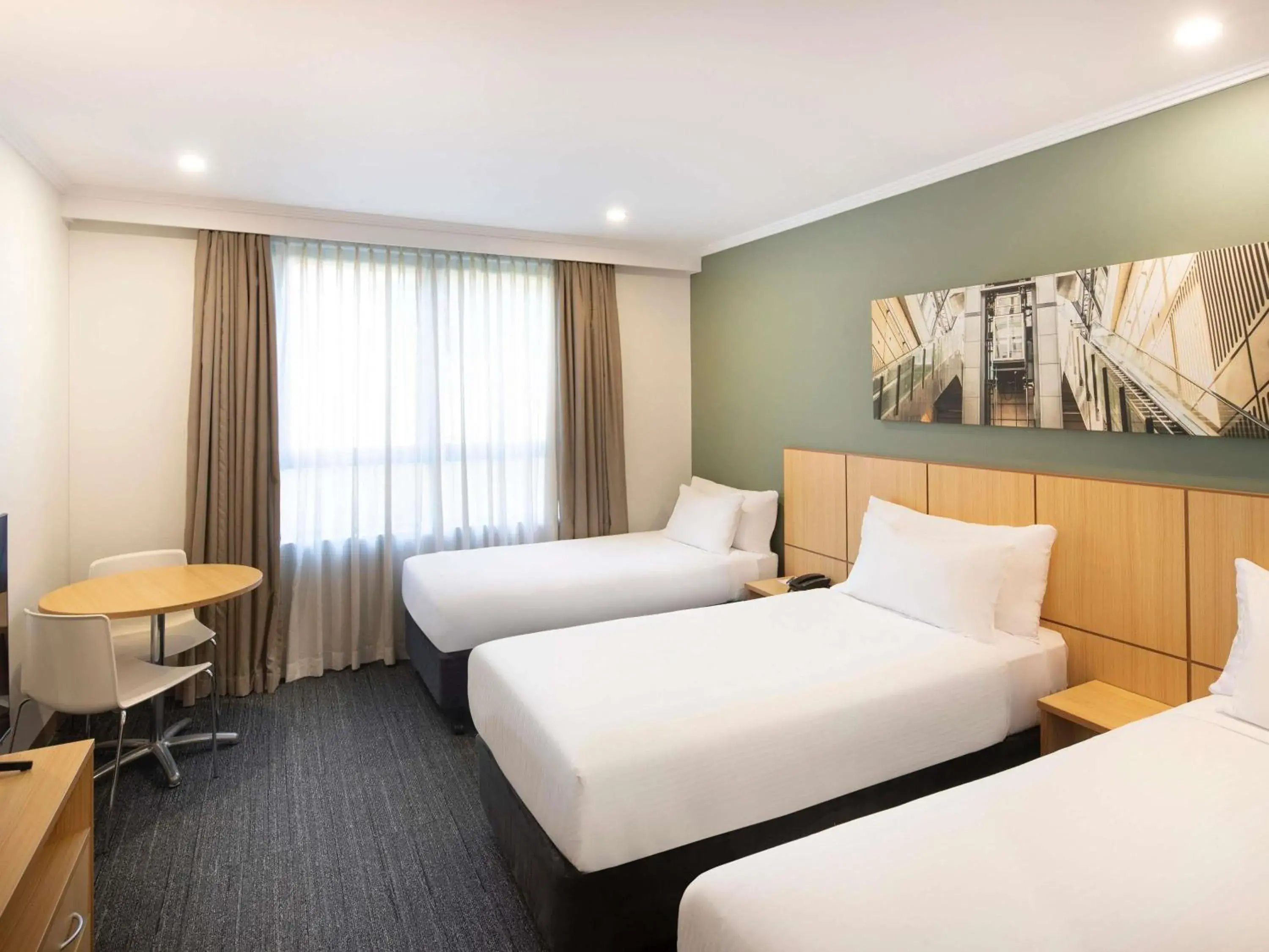 Standard Triple Room in Mercure Sydney Macquarie Park Standard Triple Room in Mercure Sydney Macquarie Park