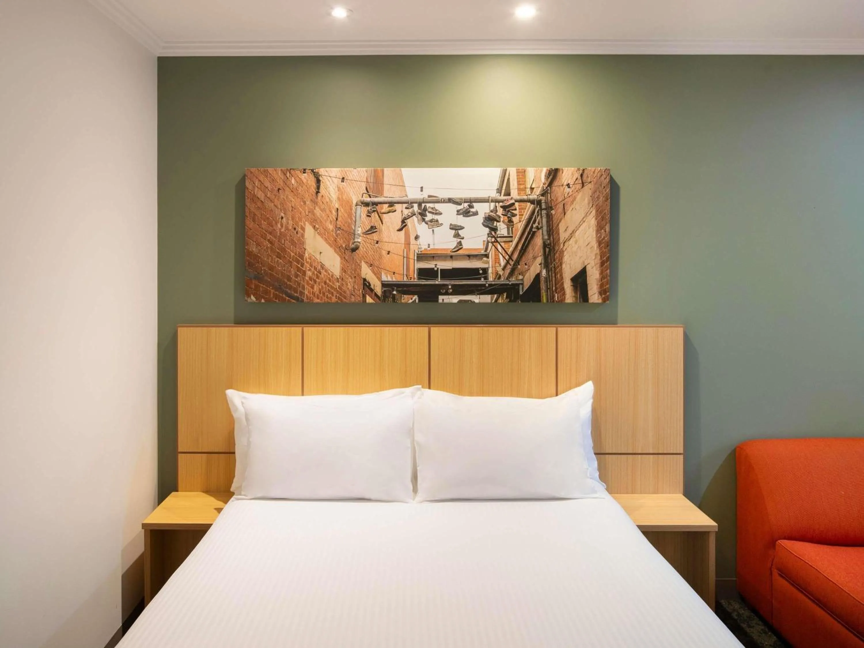 Bedroom, Bed in Mercure Melbourne Southbank