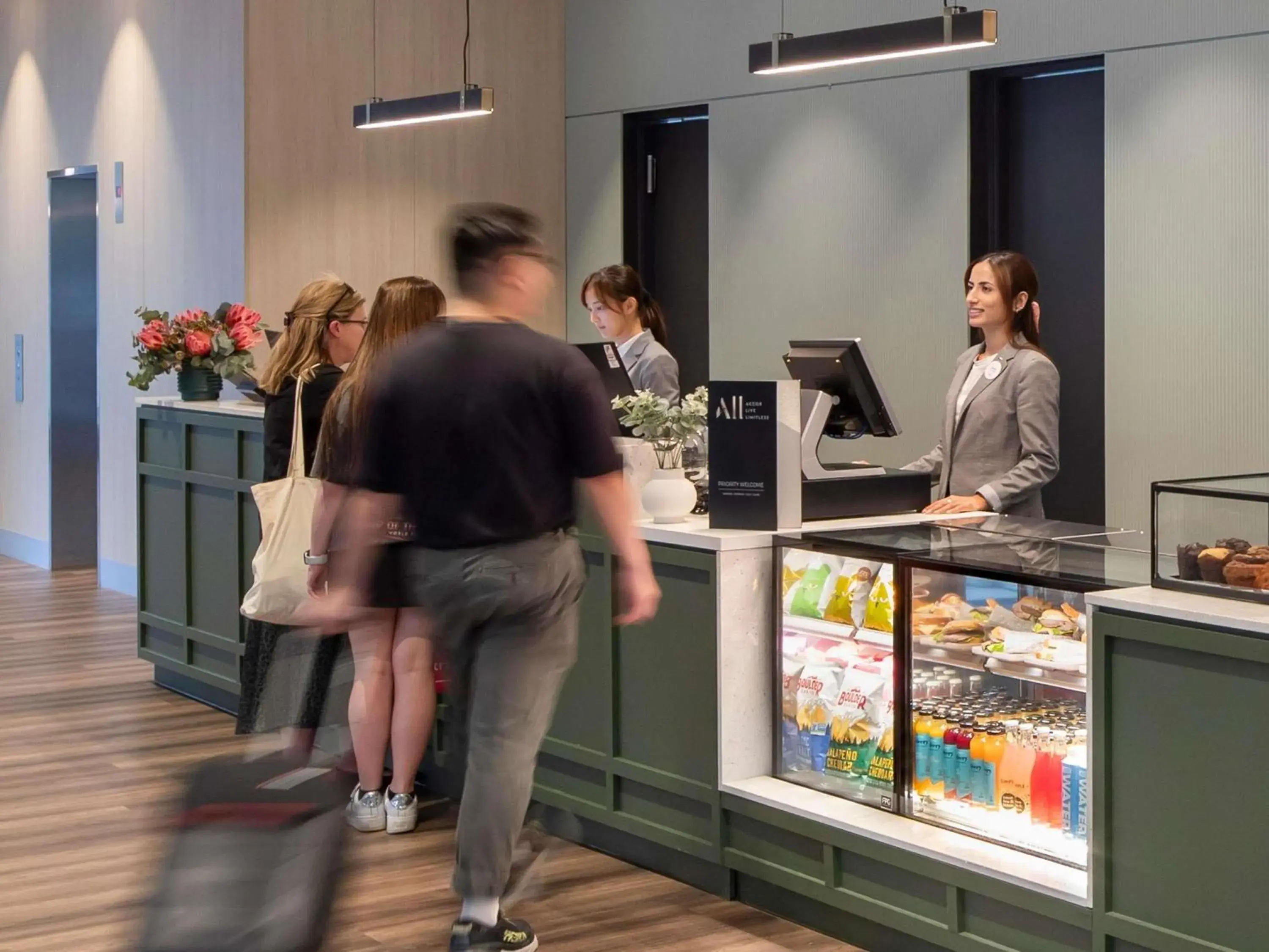 Restaurant/places to eat in Mercure Melbourne Southbank Restaurant/places to eat in Mercure Melbourne Southbank