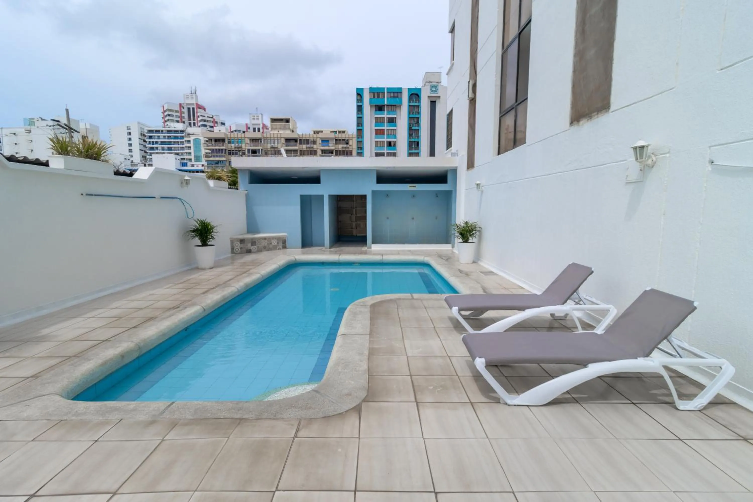 Off site in Hotel Axis Inn By GEH Suites