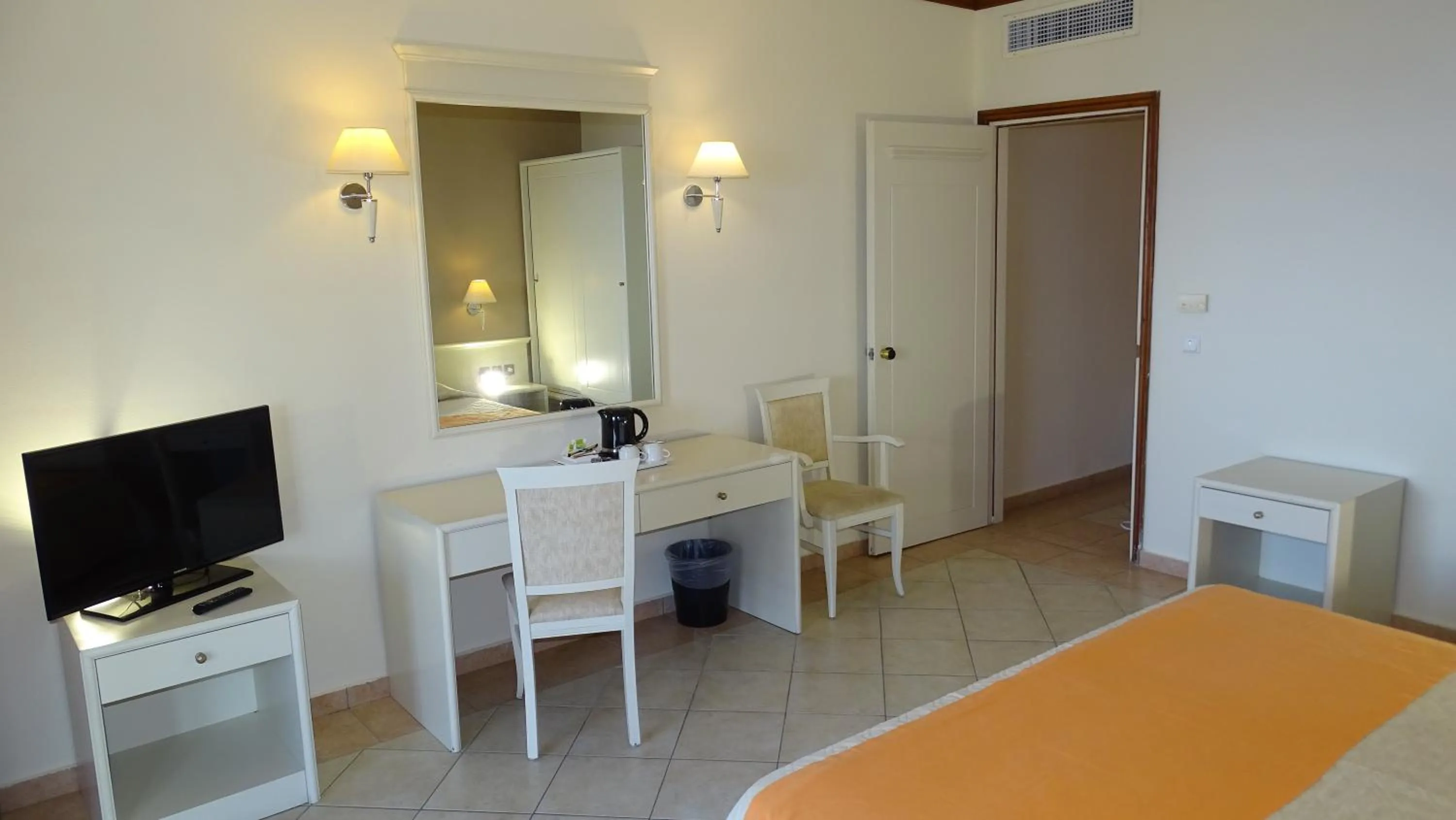 Bedroom in Kipriotis Aqualand Hotel