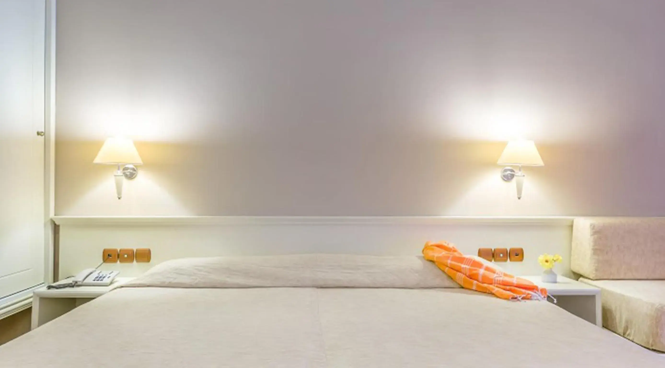 Bedroom, Bed in Kipriotis Aqualand Hotel Bedroom, Bed in Kipriotis Aqualand Hotel