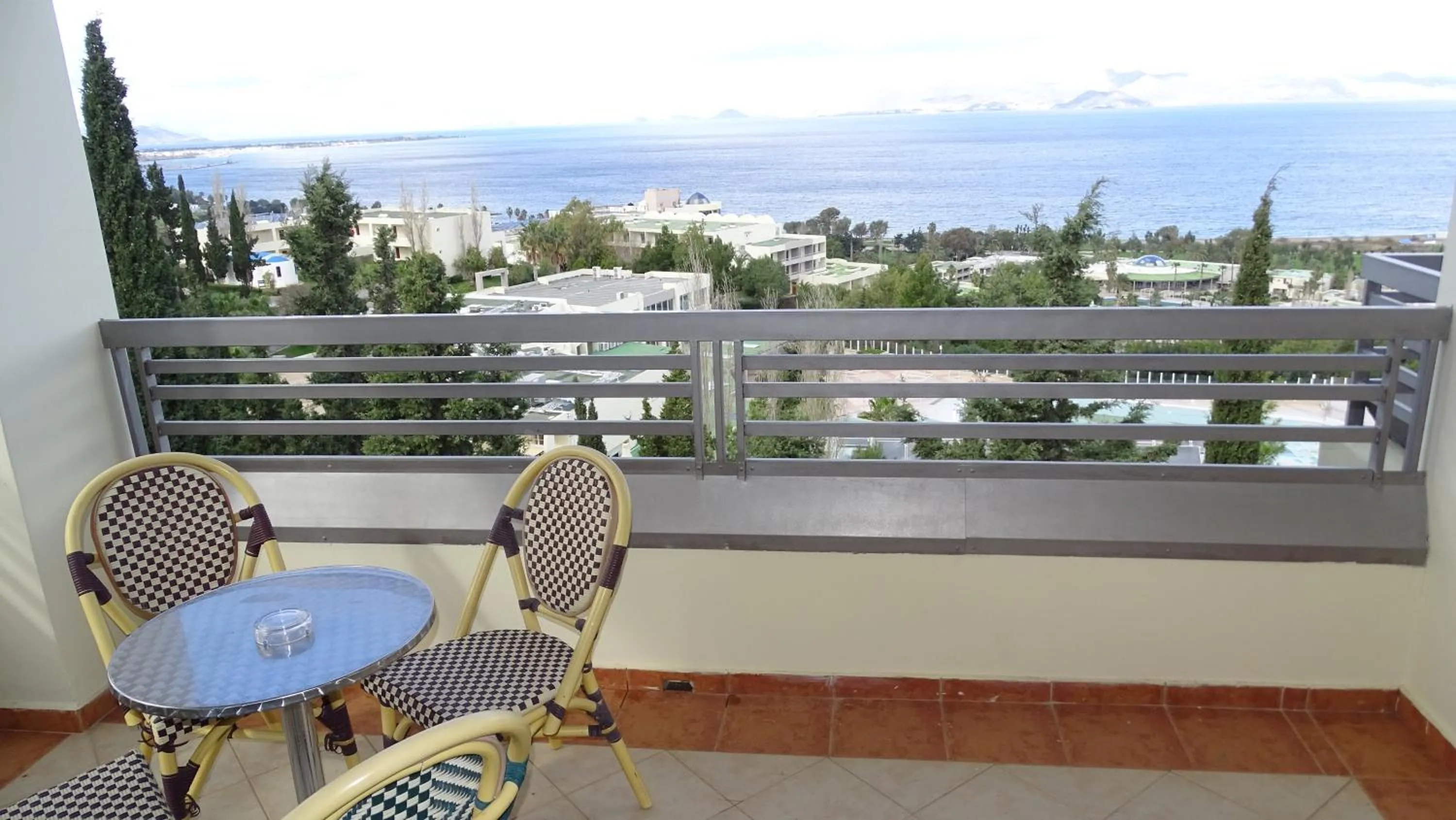 Balcony/Terrace in Kipriotis Aqualand Hotel