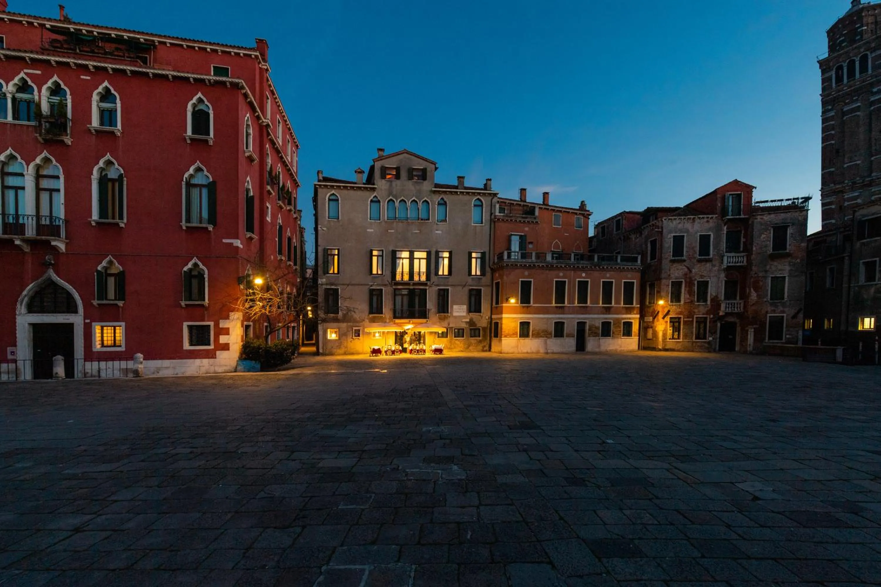 Property building in Cà Sant'Angelo