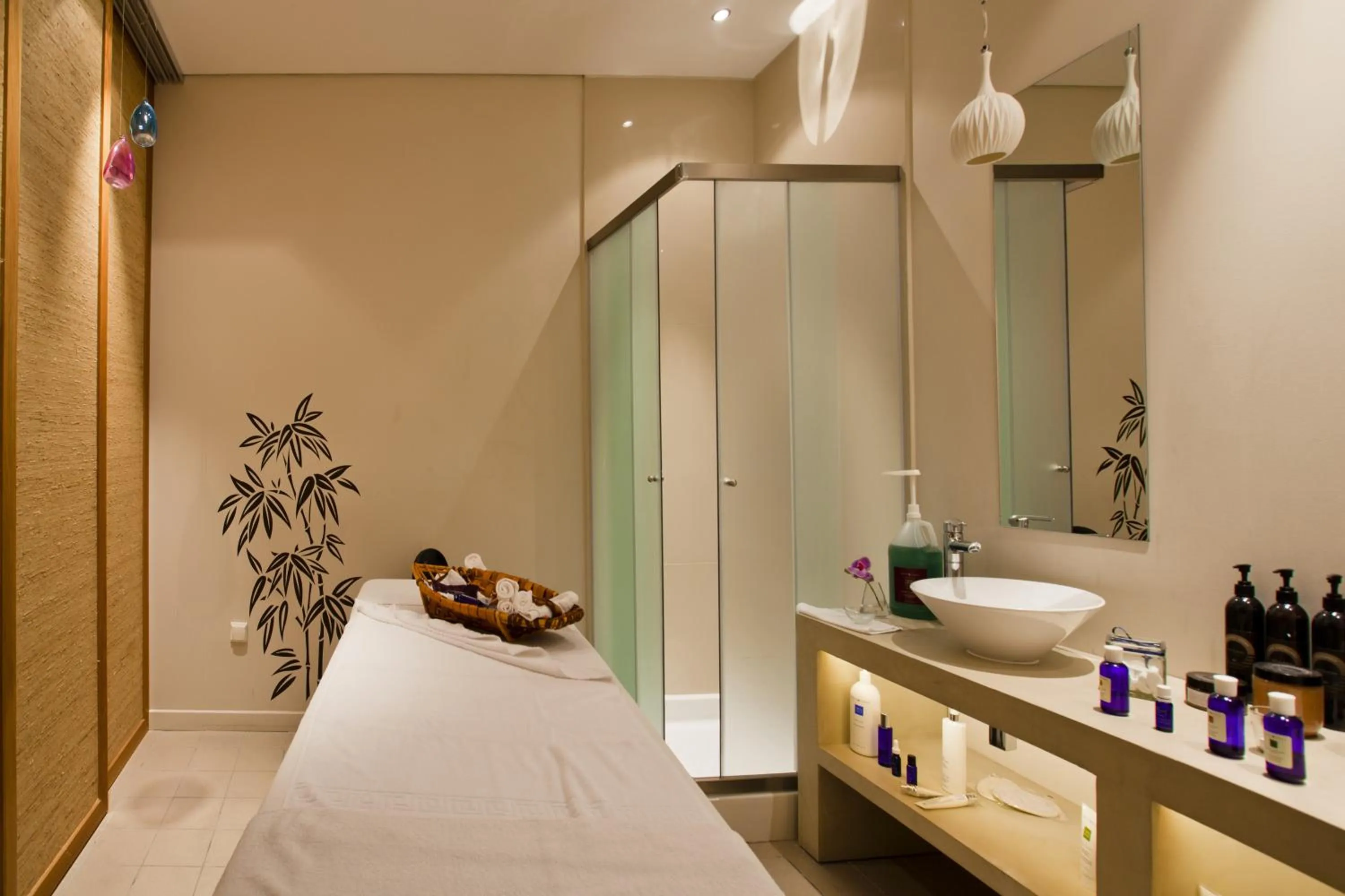 Massage in Kipriotis Panorama Hotel & Suites