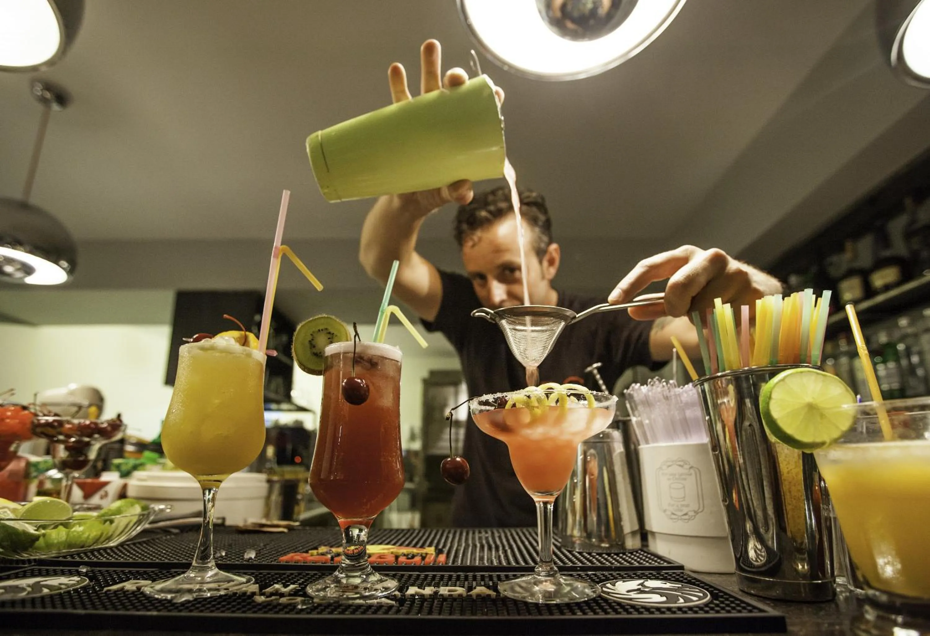 Lounge or bar in Kipriotis Panorama Hotel & Suites