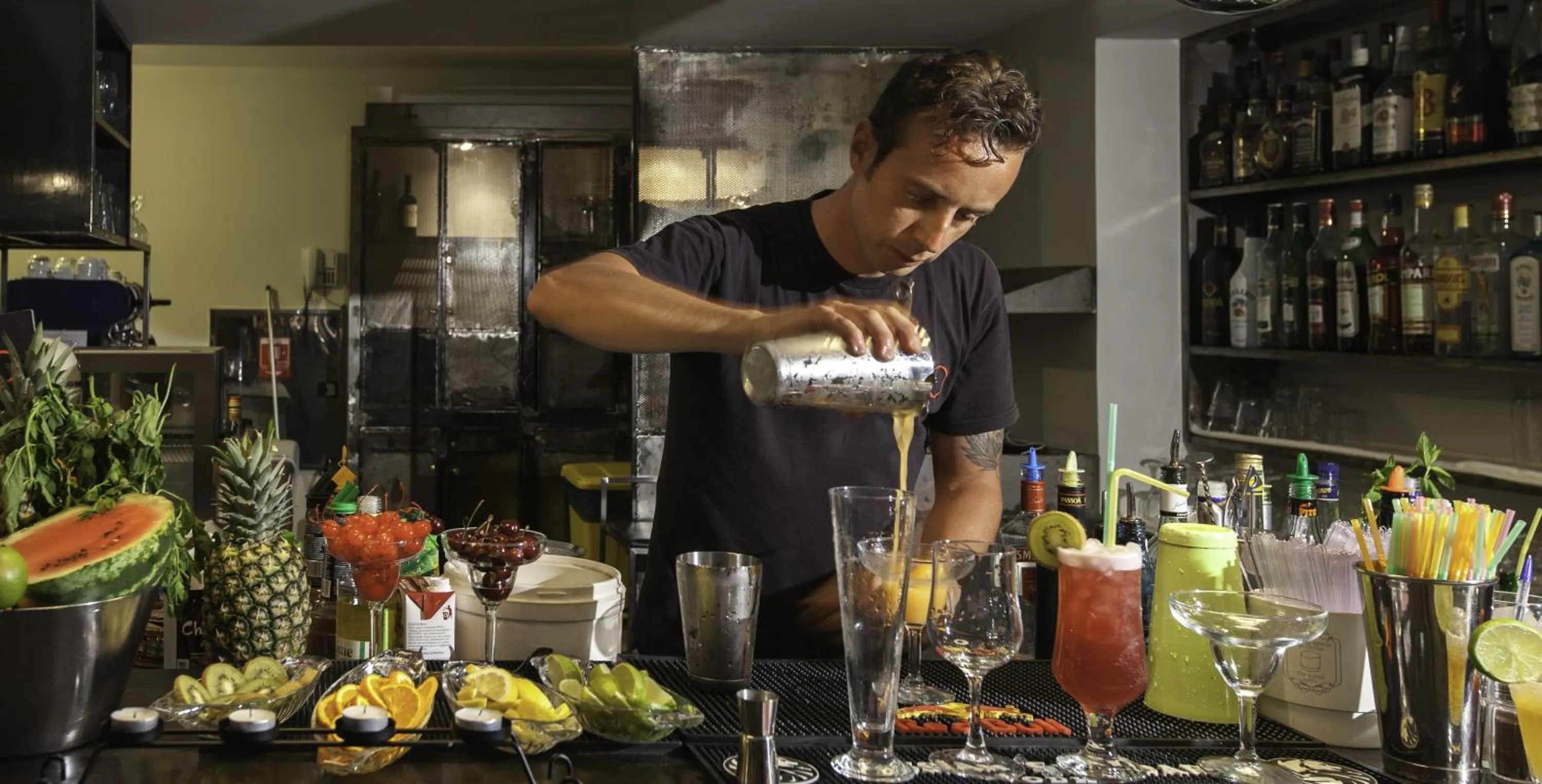 Lounge or bar in Kipriotis Panorama Hotel & Suites