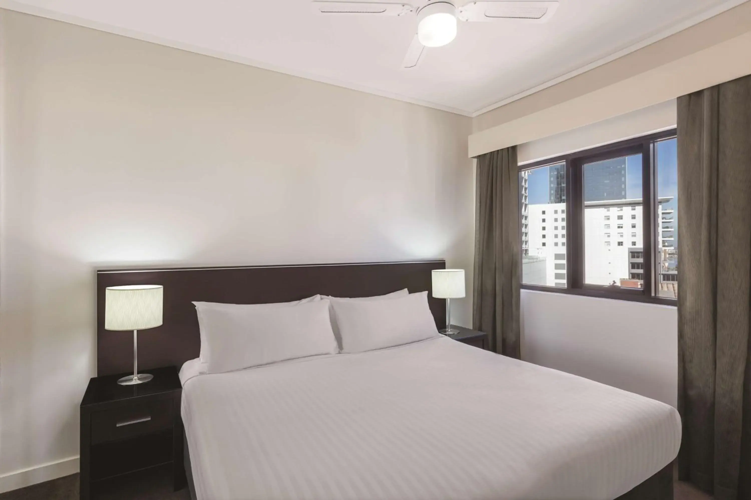 Bedroom, Bed in Adina Apartment Hotel Perth Barrack Plaza Bedroom, Bed in Adina Apartment Hotel Perth Barrack Plaza