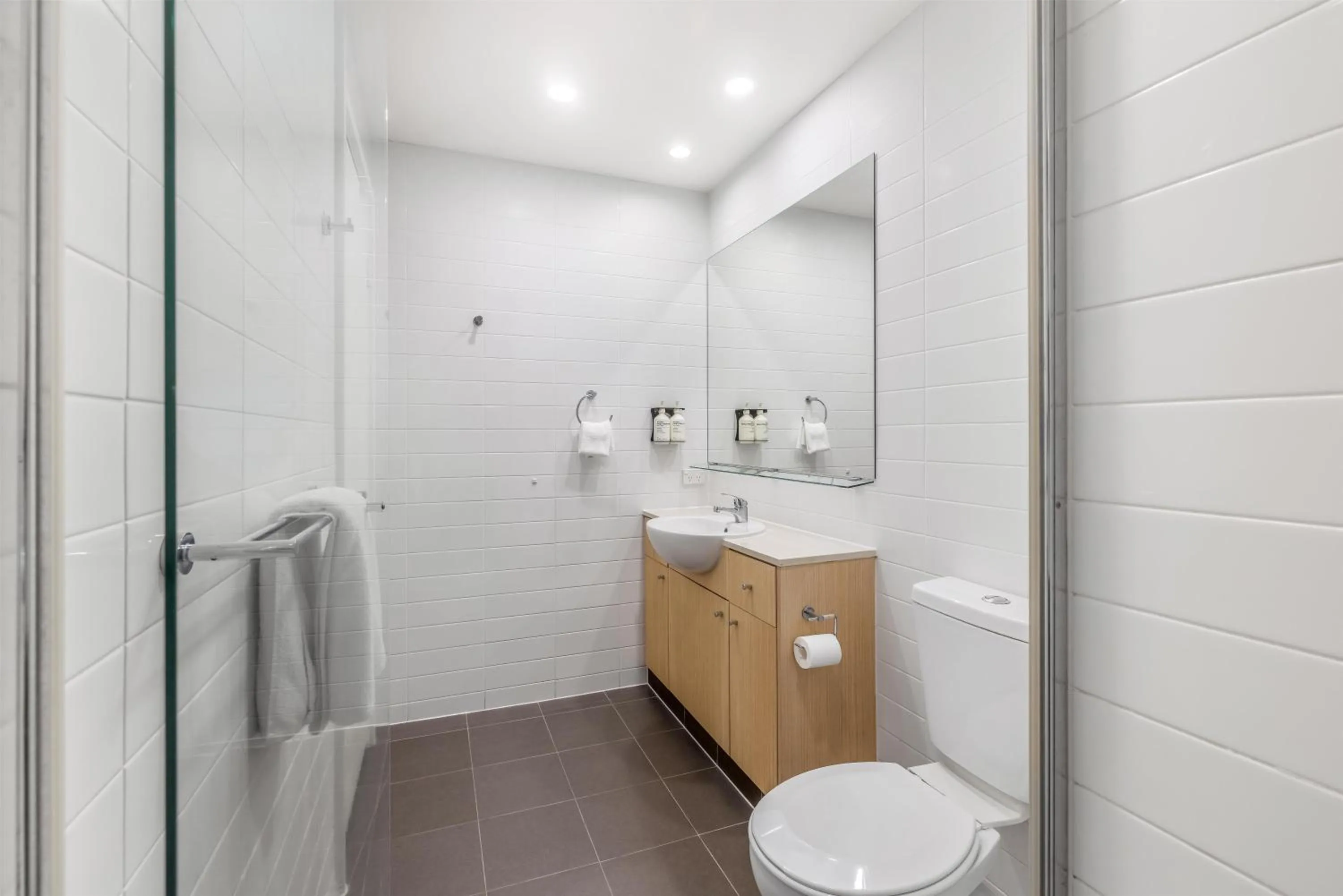 Bathroom in Adina Apartment Hotel Perth Barrack Plaza