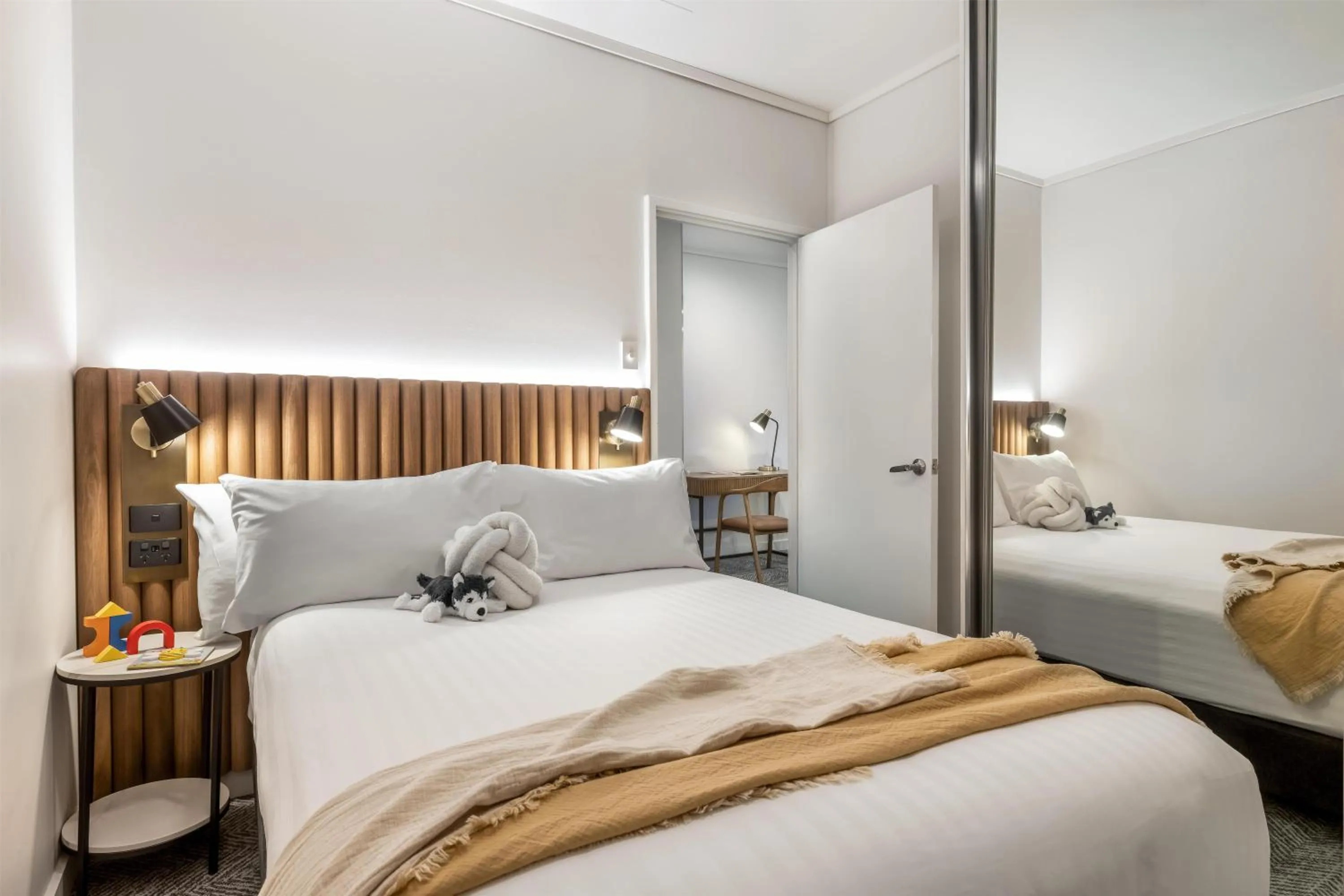 Bedroom, Bed in Adina Apartment Hotel Perth Barrack Plaza