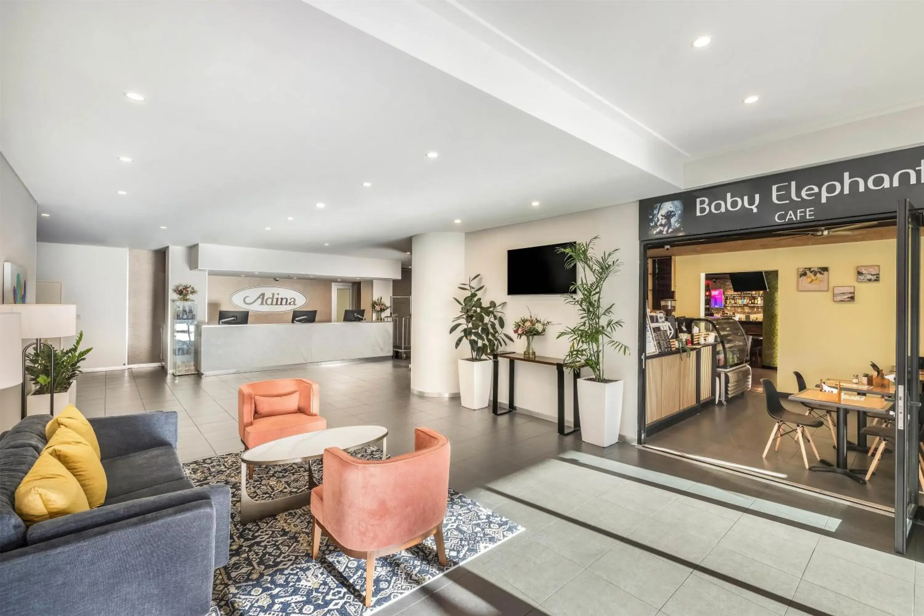 Lobby or reception in Adina Apartment Hotel Perth Barrack Plaza Lobby or reception in Adina Apartment Hotel Perth Barrack Plaza