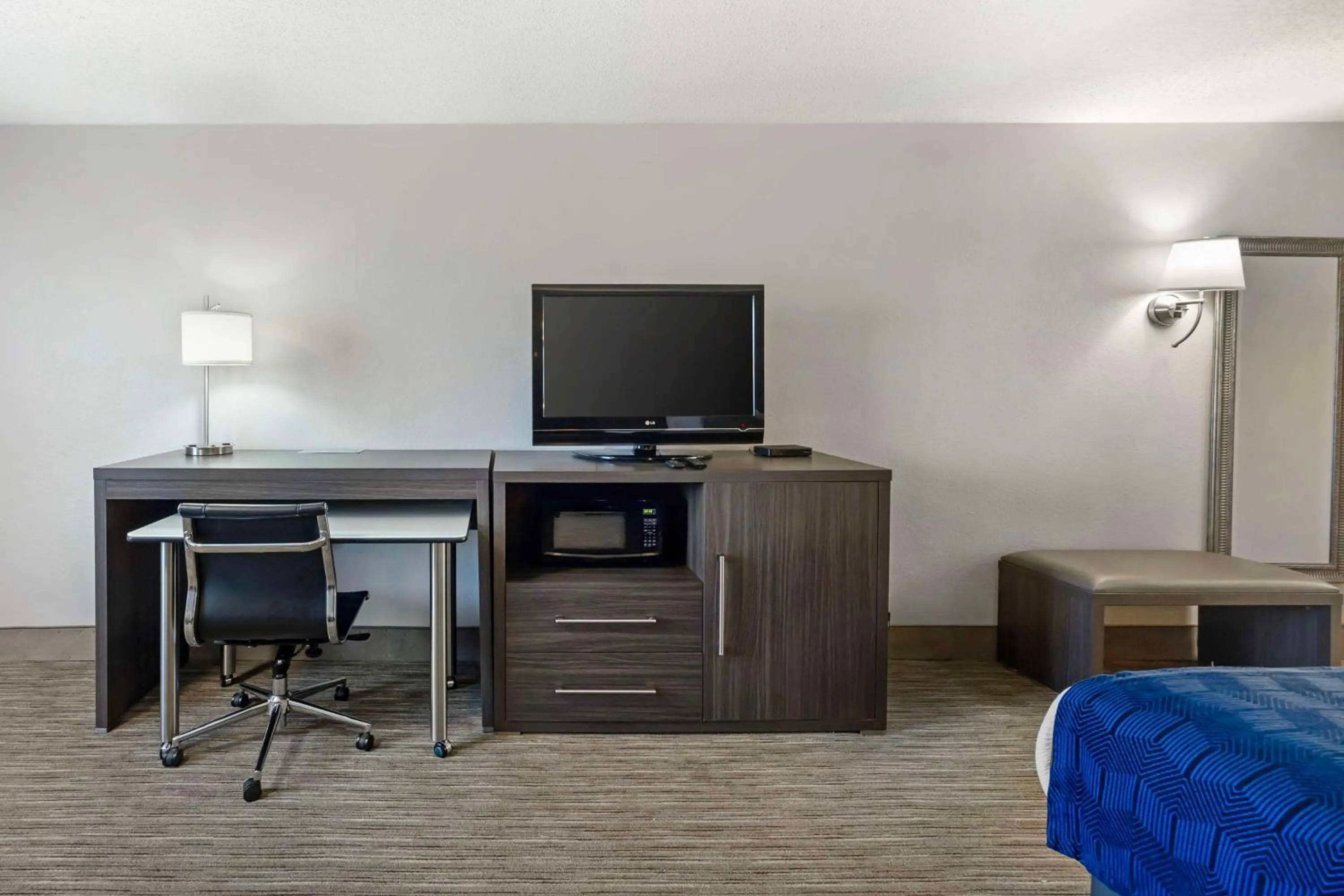 Bedroom in Best Western Dickson