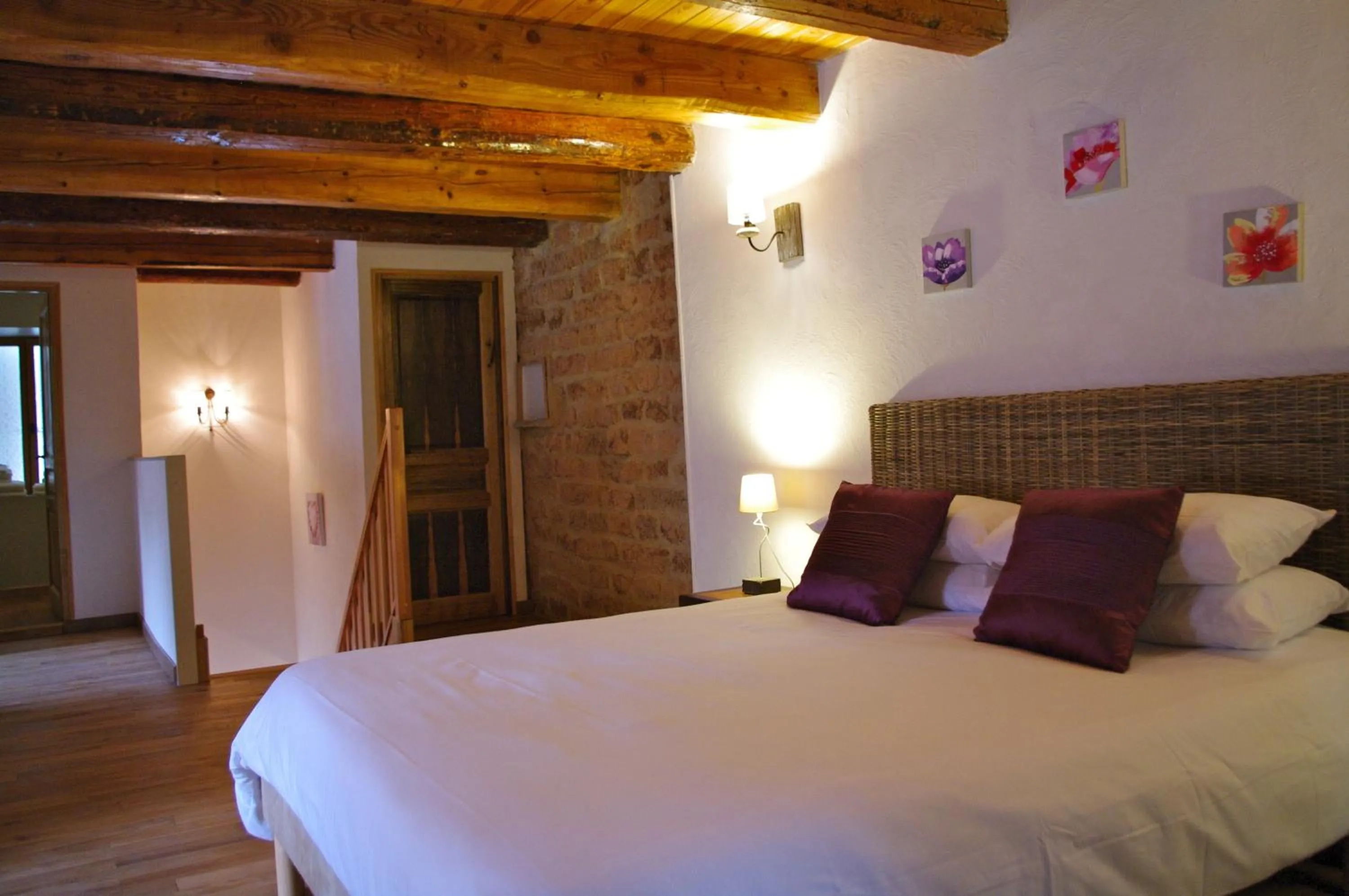 Bedroom in Chateau Le Vergel Authenac