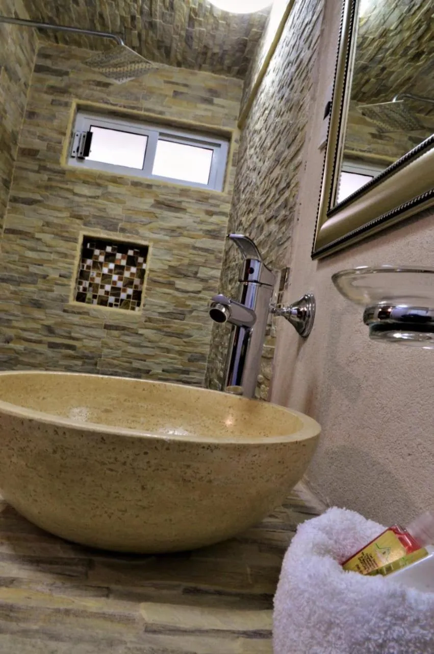 Hotel "La Cabaña de Don Adolfo"