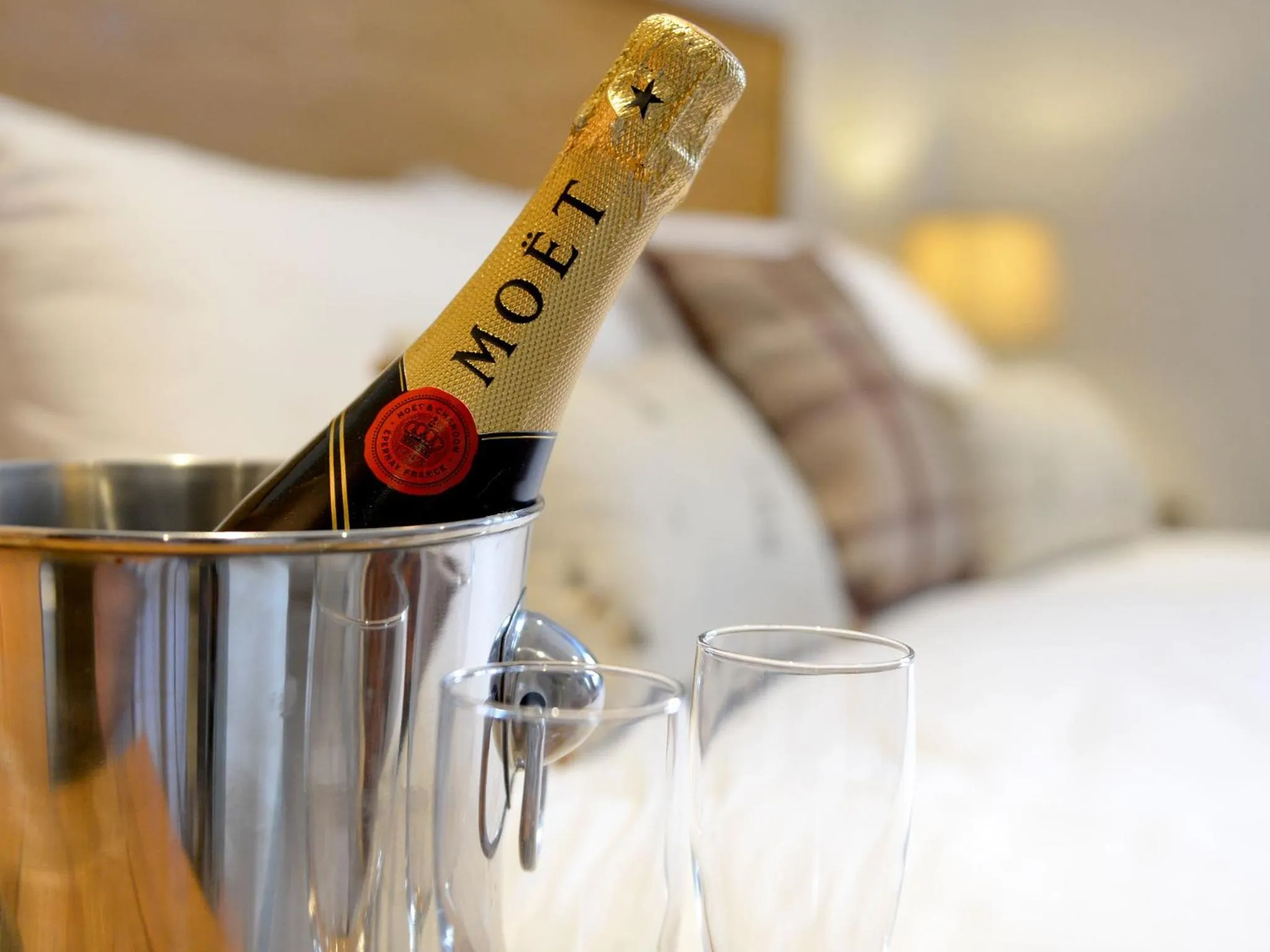 Bed in The Cayley Arms Inn