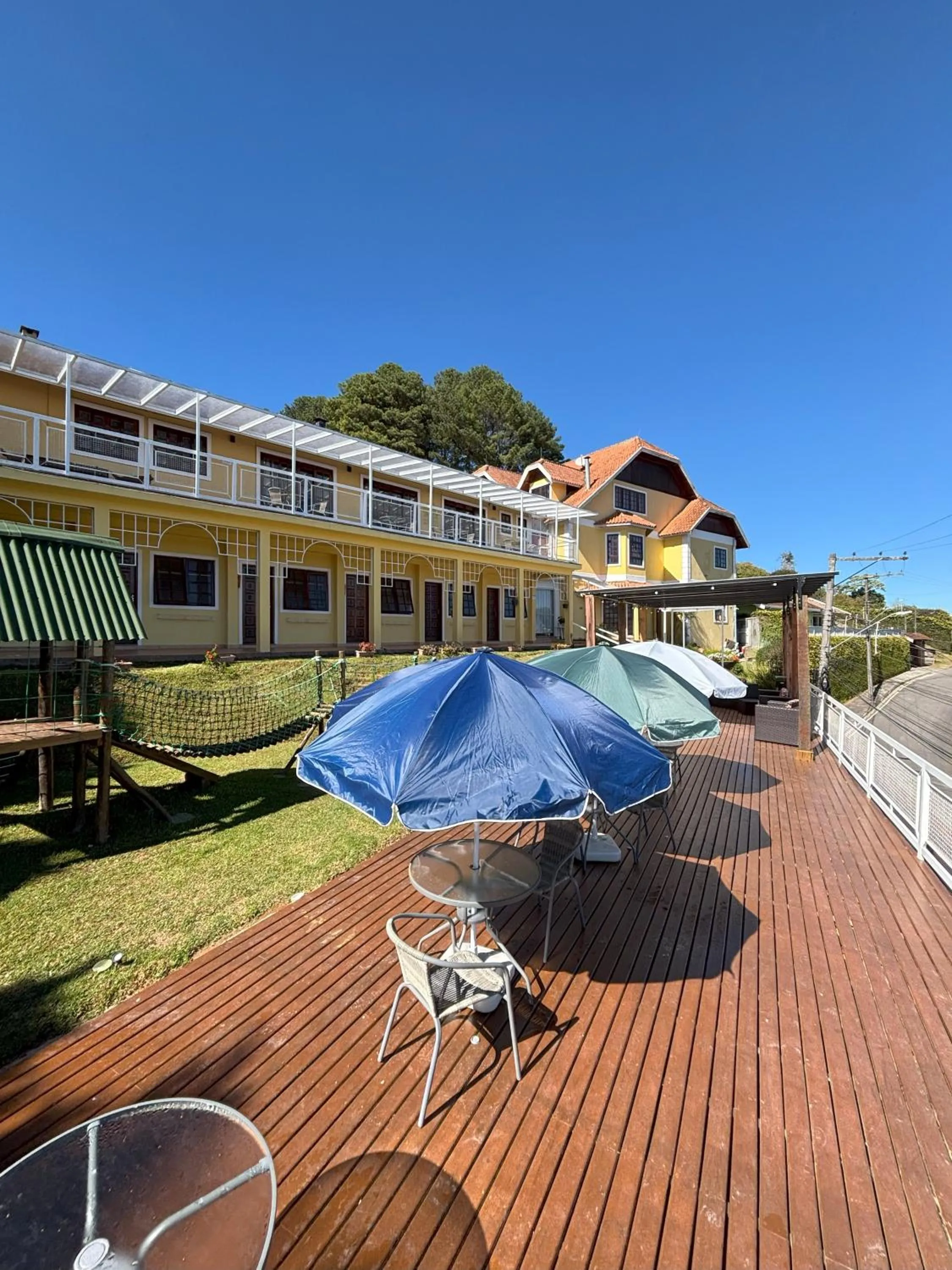 Facade/entrance in Pousada Portal das Cerejeiras - Be Happy Group