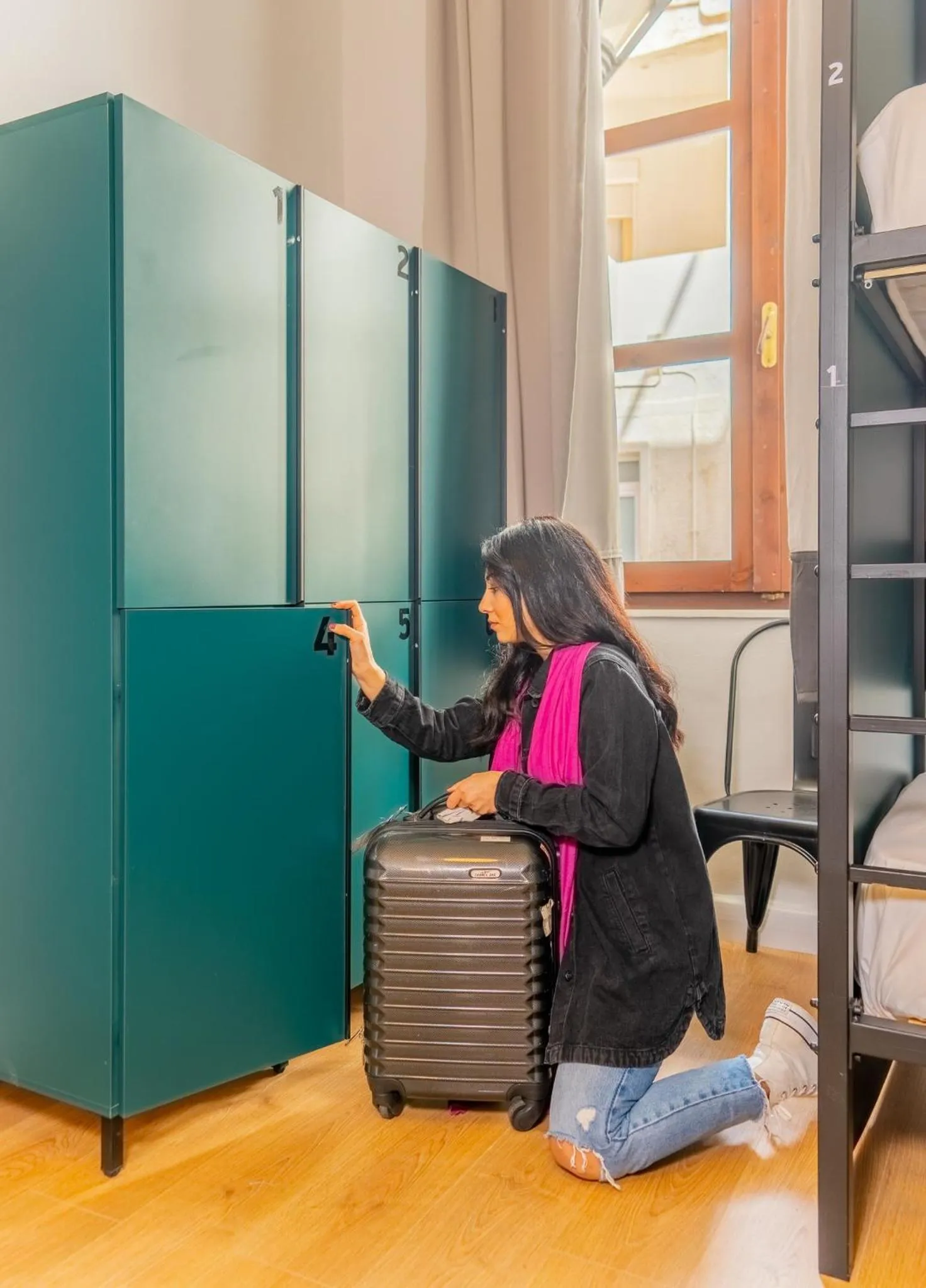 microwave in Intra Muros Hostel