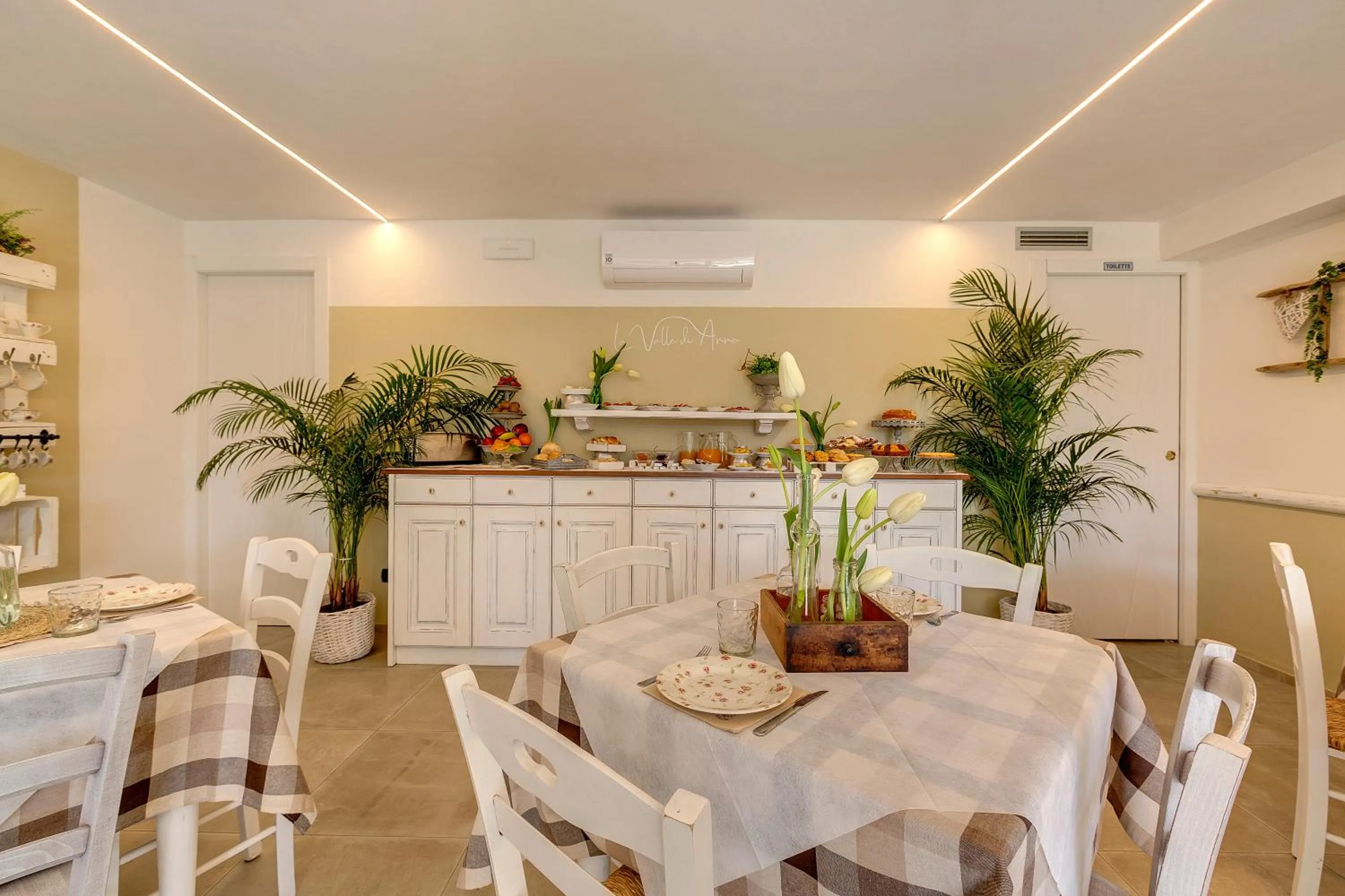 Dining area in La Valle di Anna