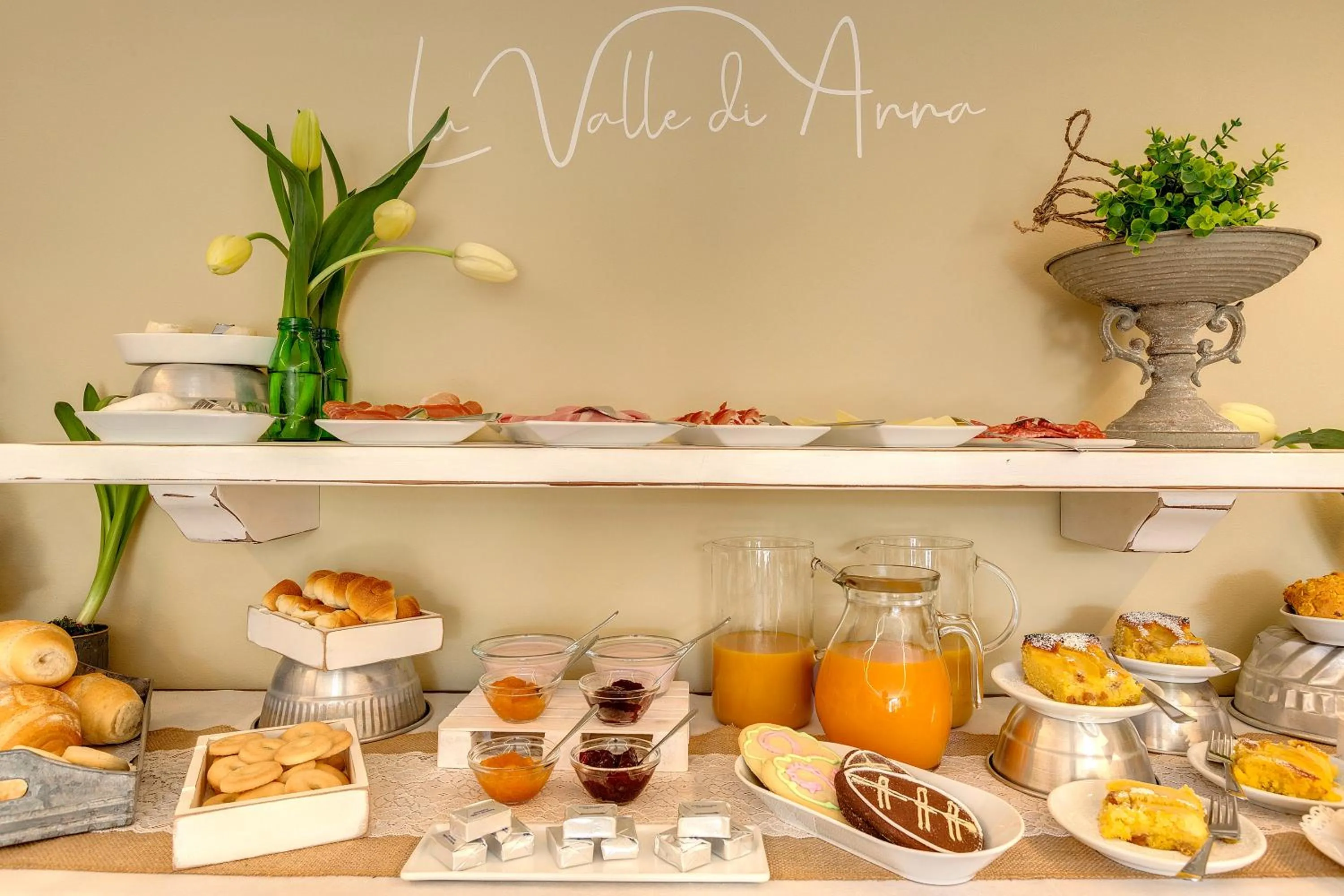 Food and drinks in La Valle di Anna