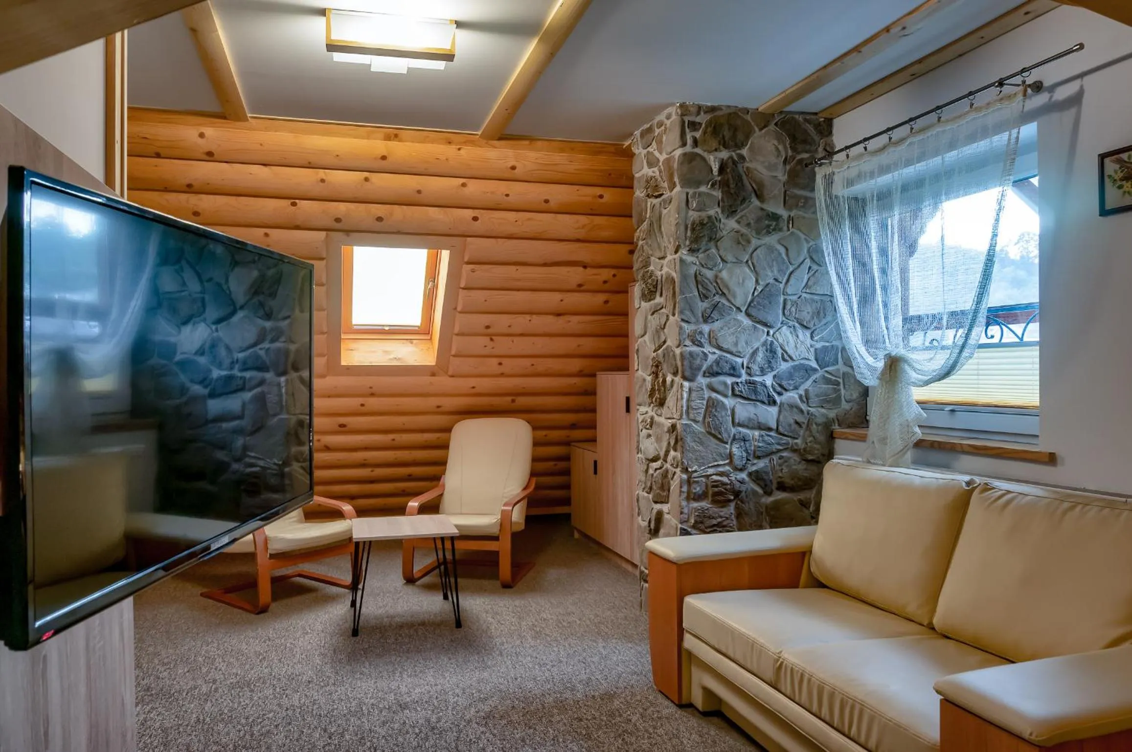 Photo of the whole room in Willa Na Skarpie