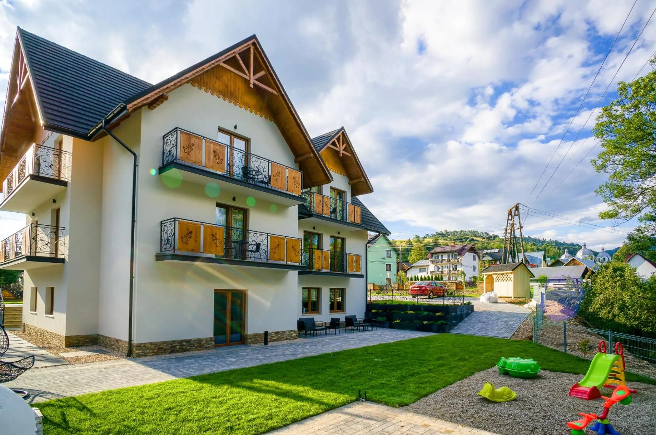 Children play ground in Willa Na Skarpie
